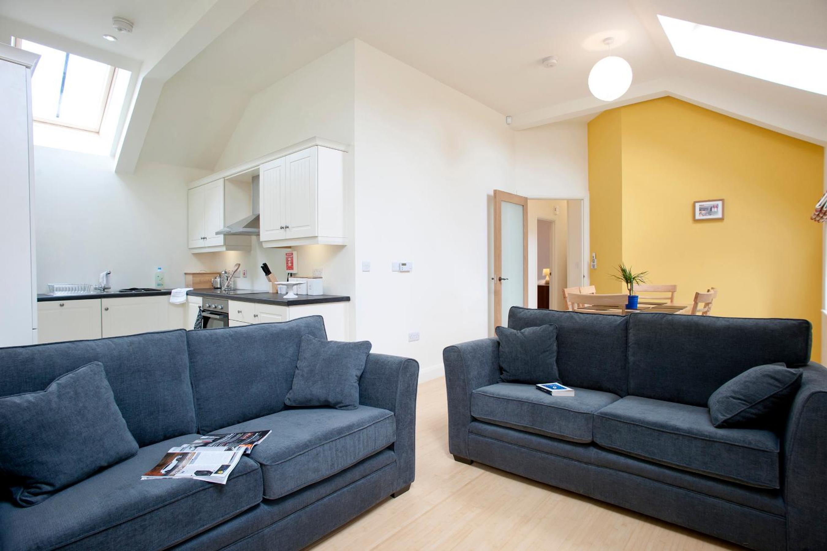 Three-Bedroom Apartment photo 1