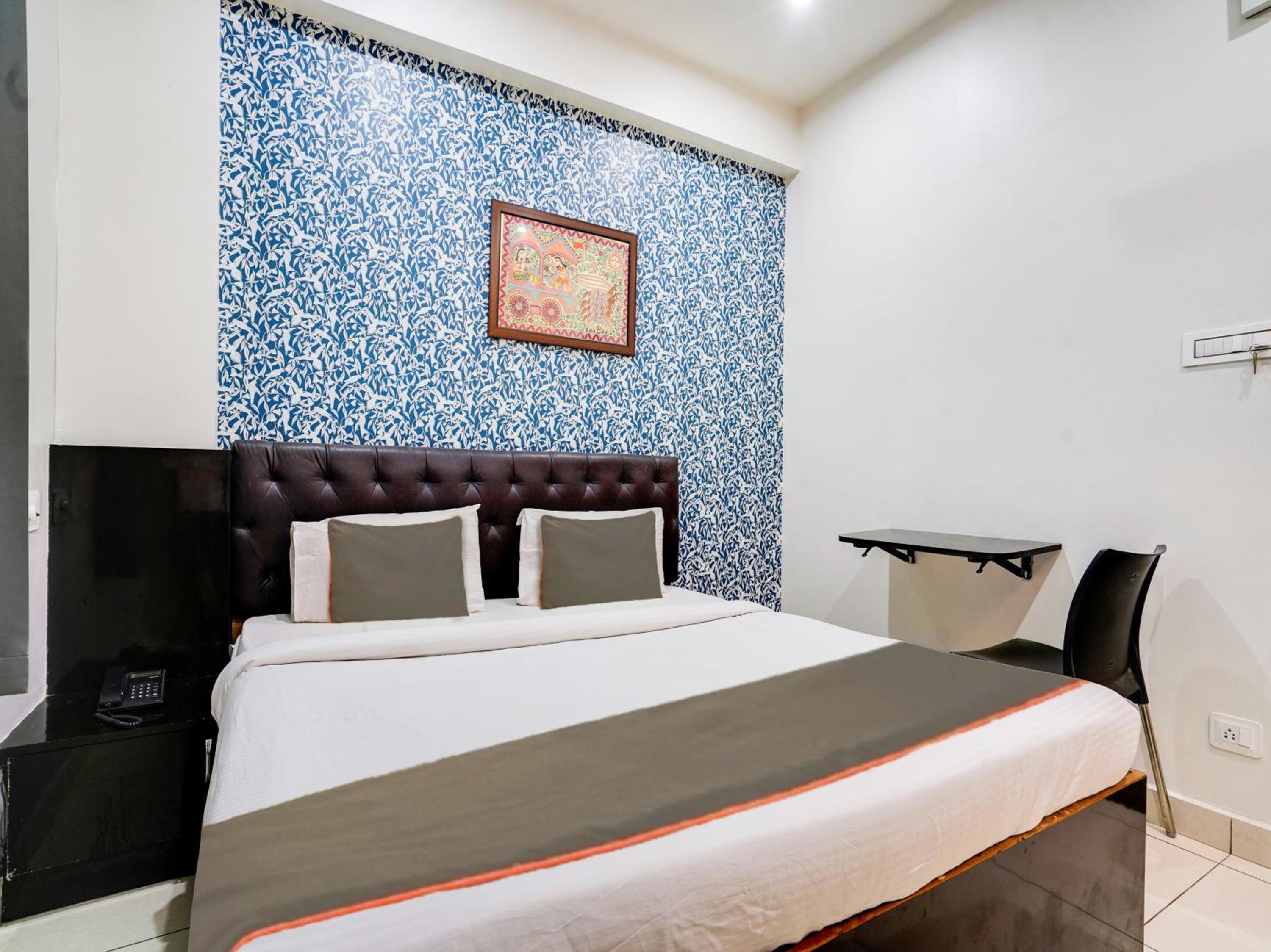 Classic Triple Room
