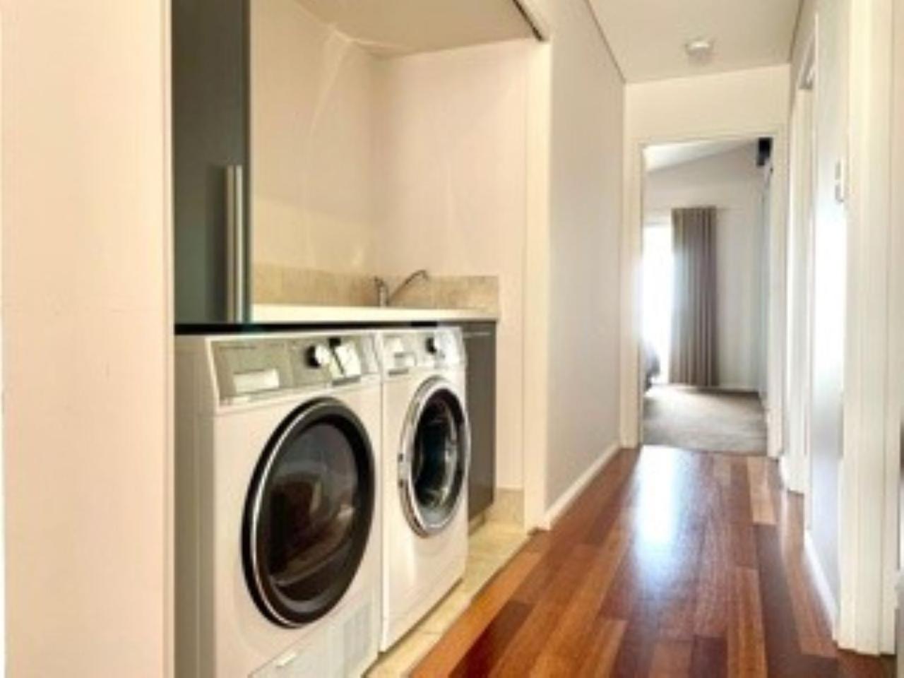 Two-Bedroom Apartment photo 3