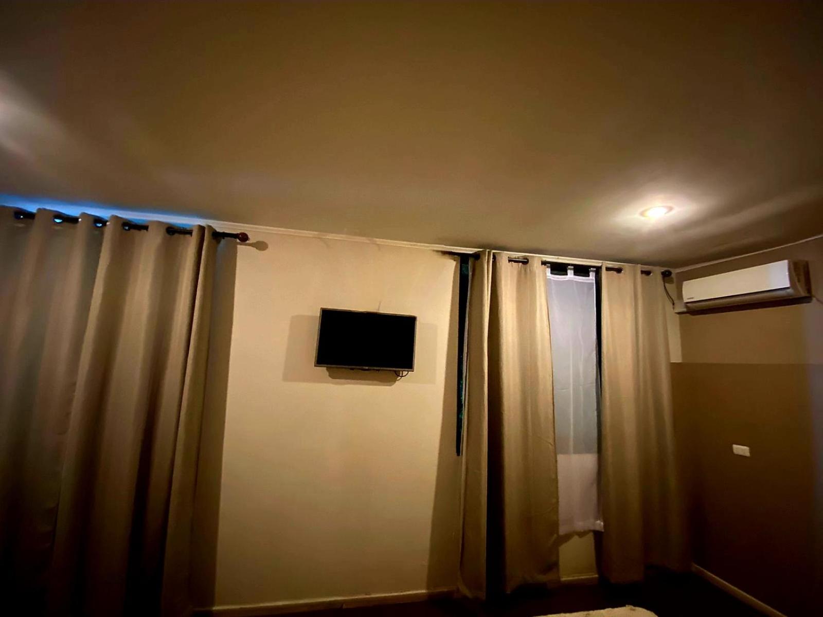 Double Room With Private Bathroom photo 3