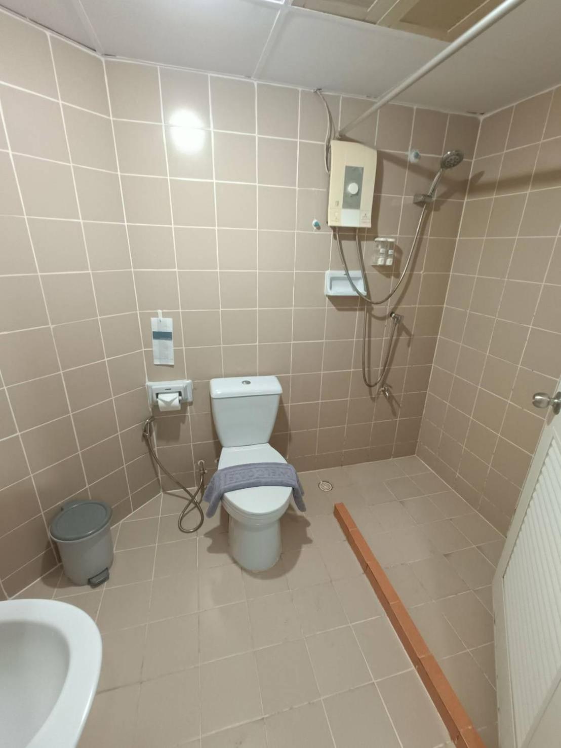 Standard Twin Room photo 2