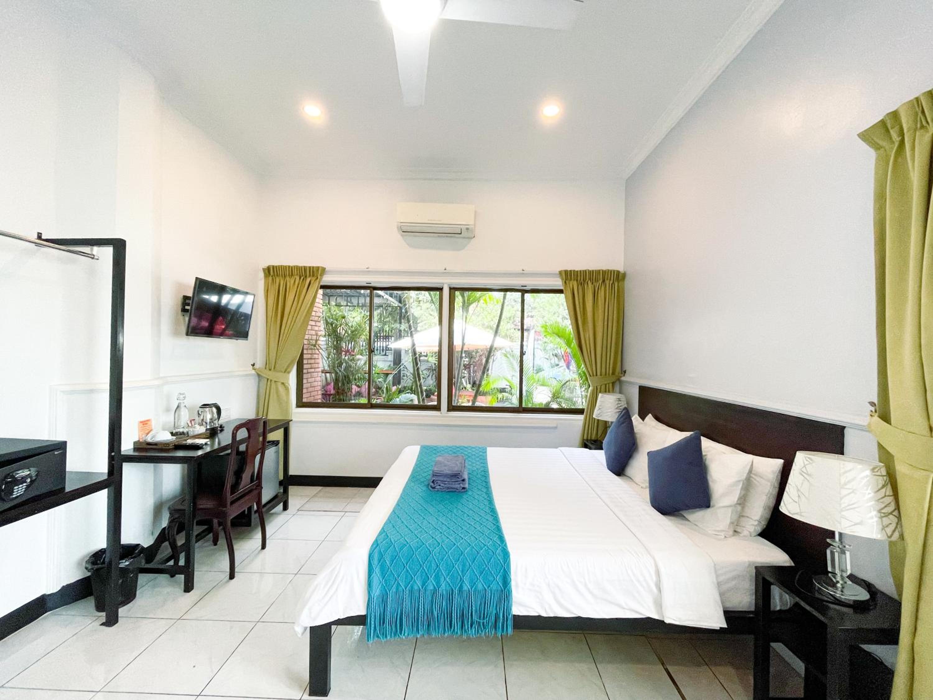 Deluxe Triple Room photo 3
