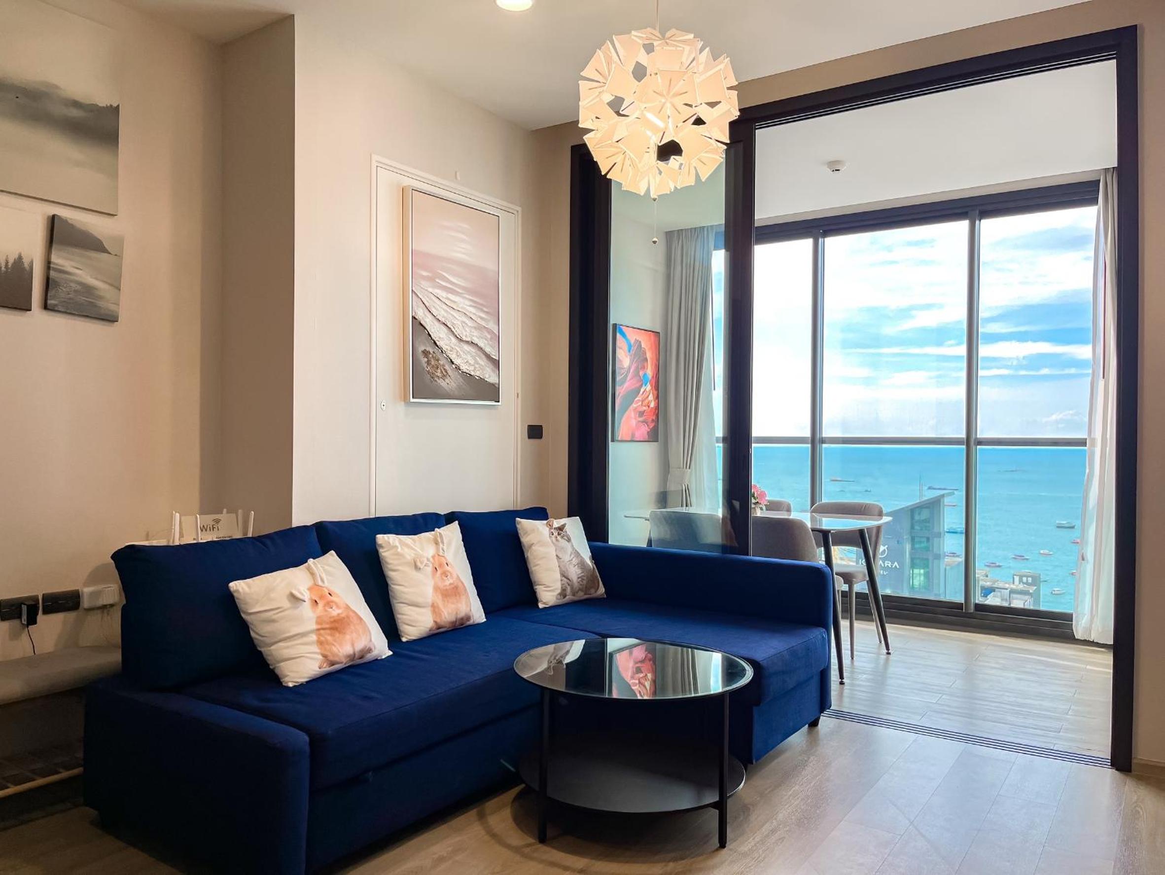Family Room with Sea View