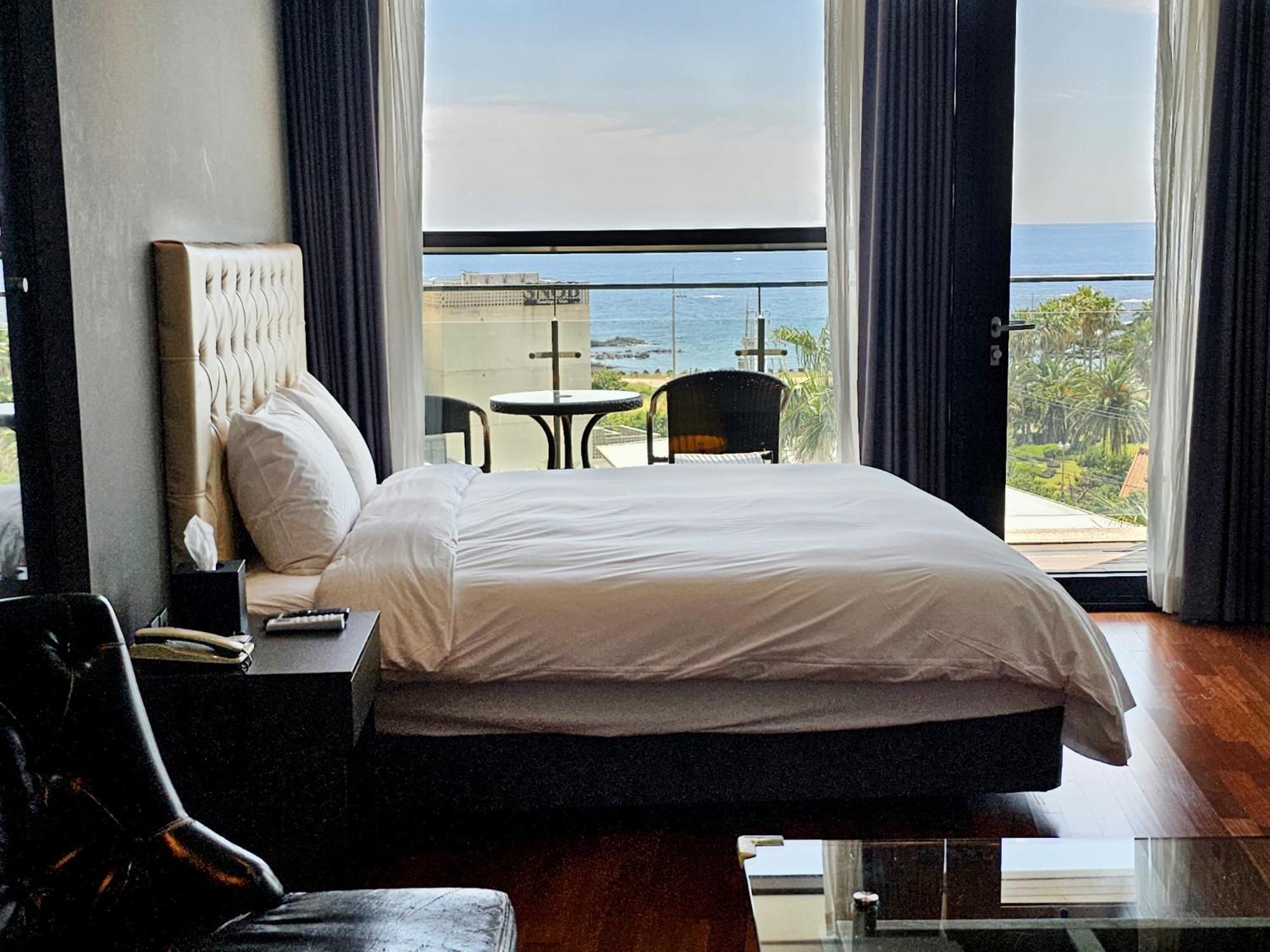 Studio With Sea View