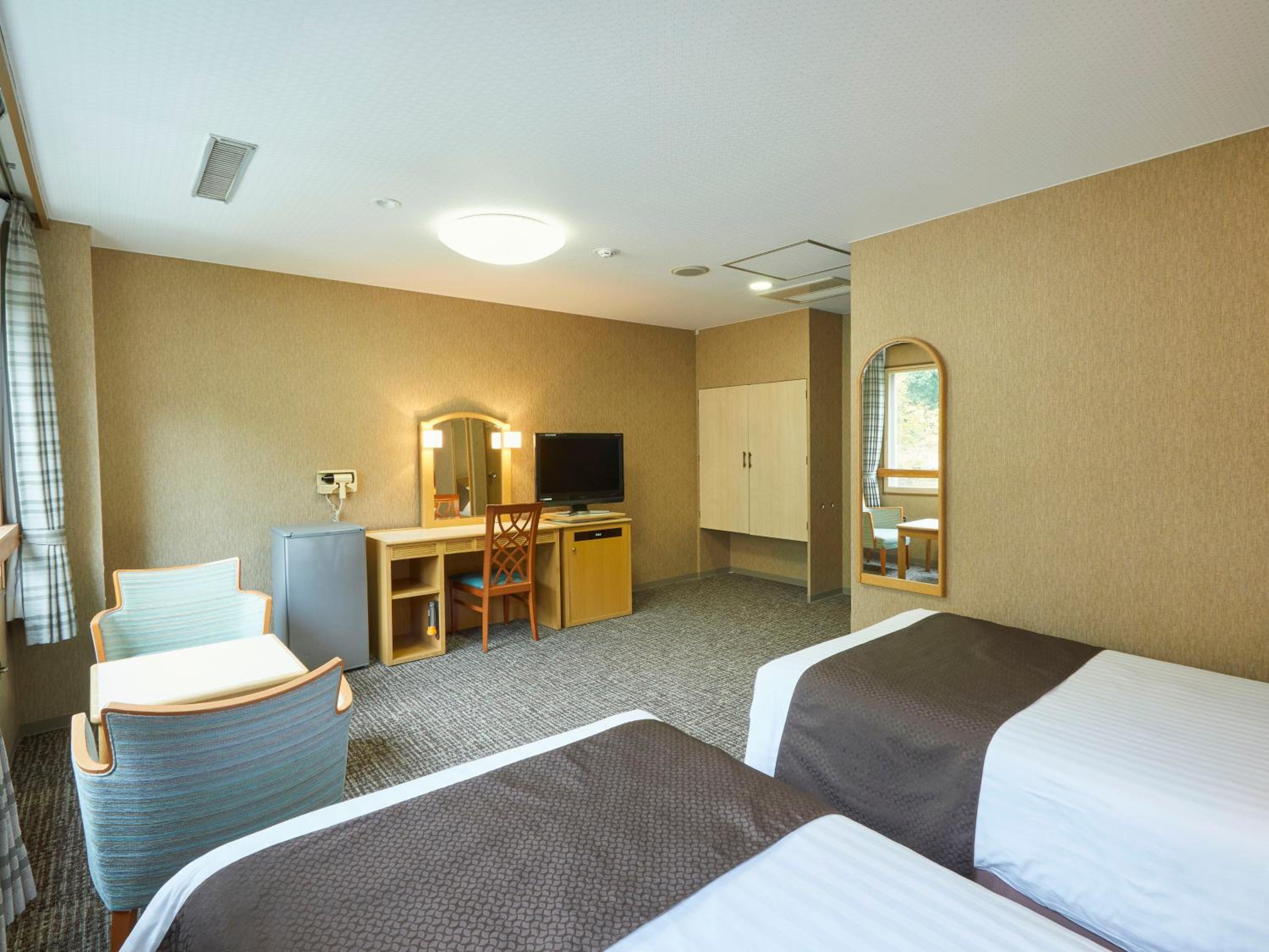 Standard Twin room with private bathroom photo 3