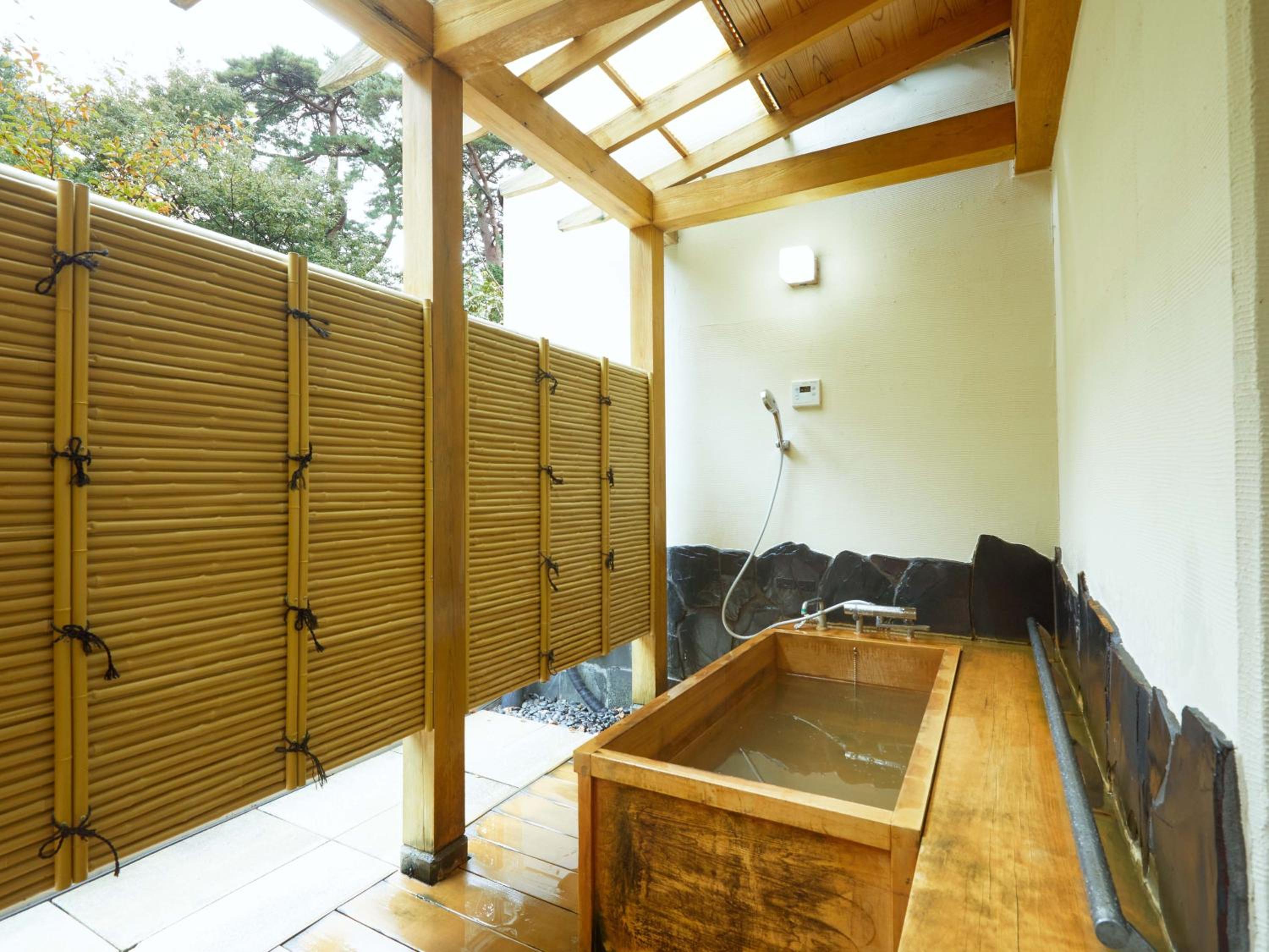 Special Japanese Western style room with open-air bath photo 3