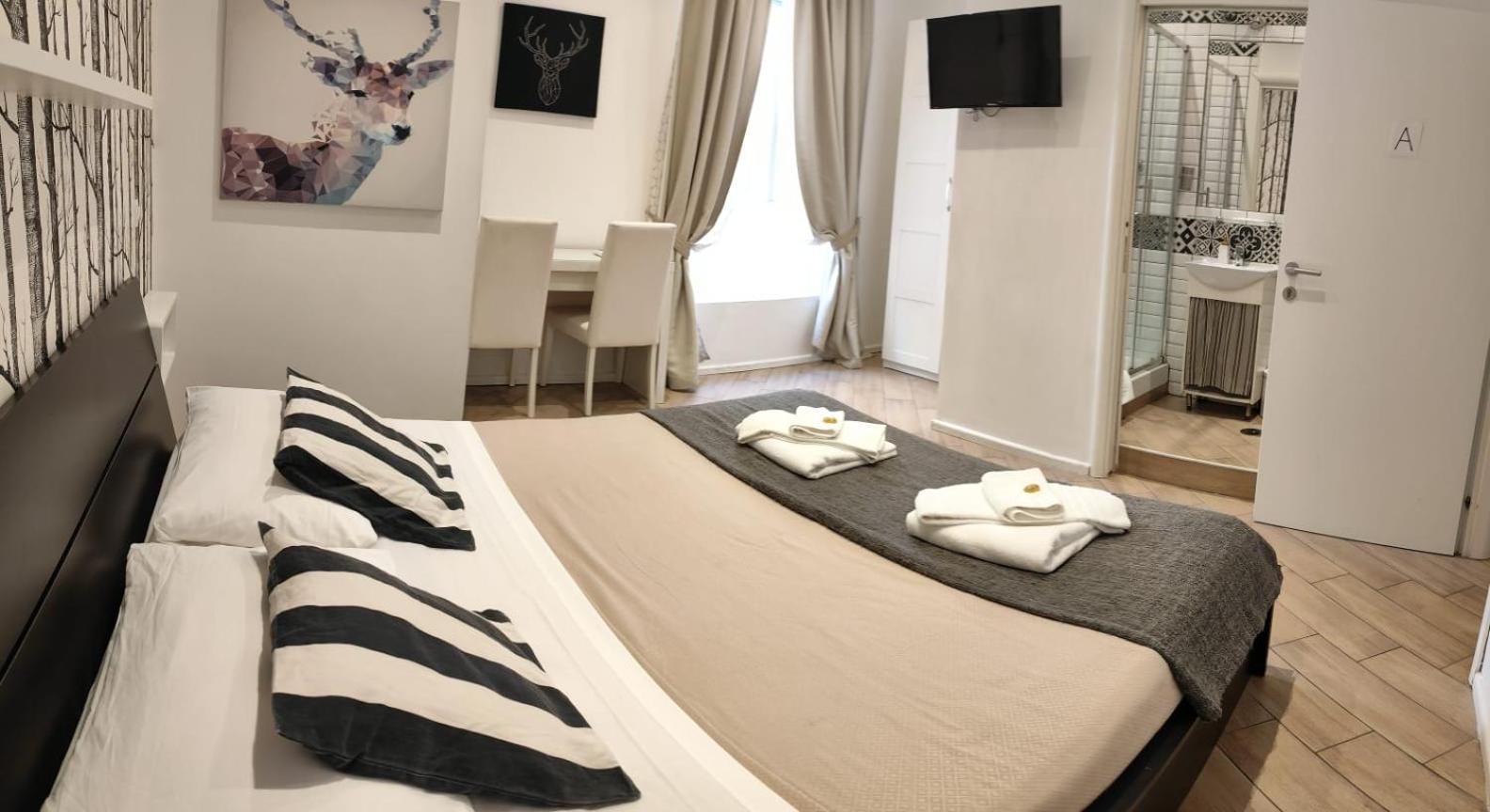 Double Room with Private Bathroom