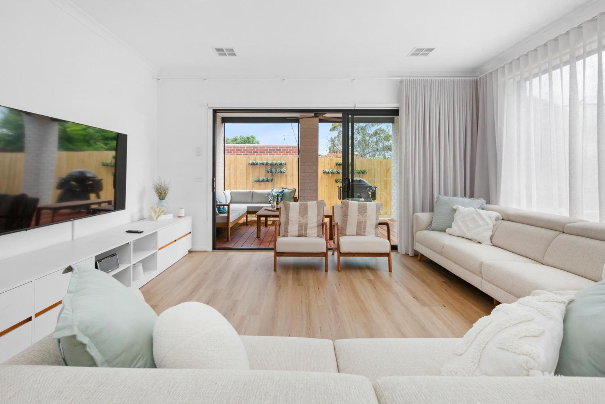 Four-Bedroom House photo 2