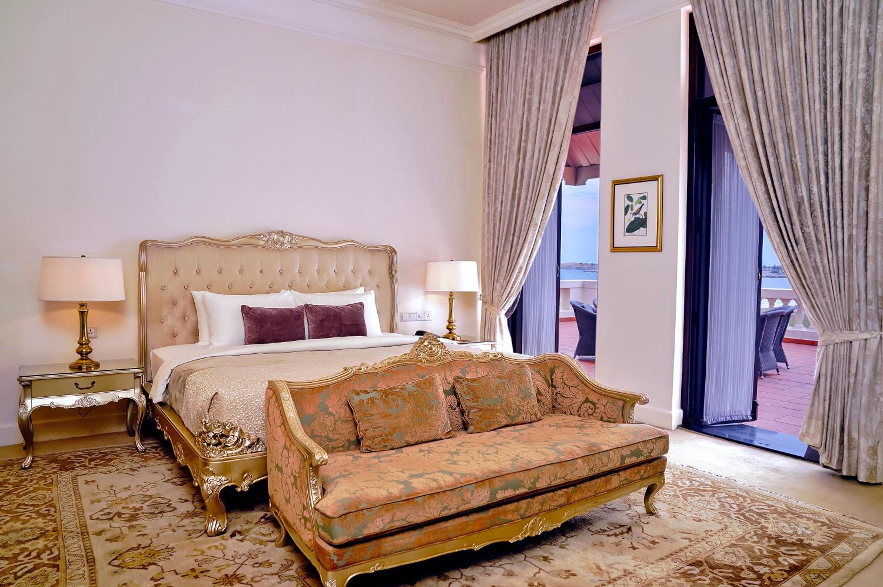 Empress Suite