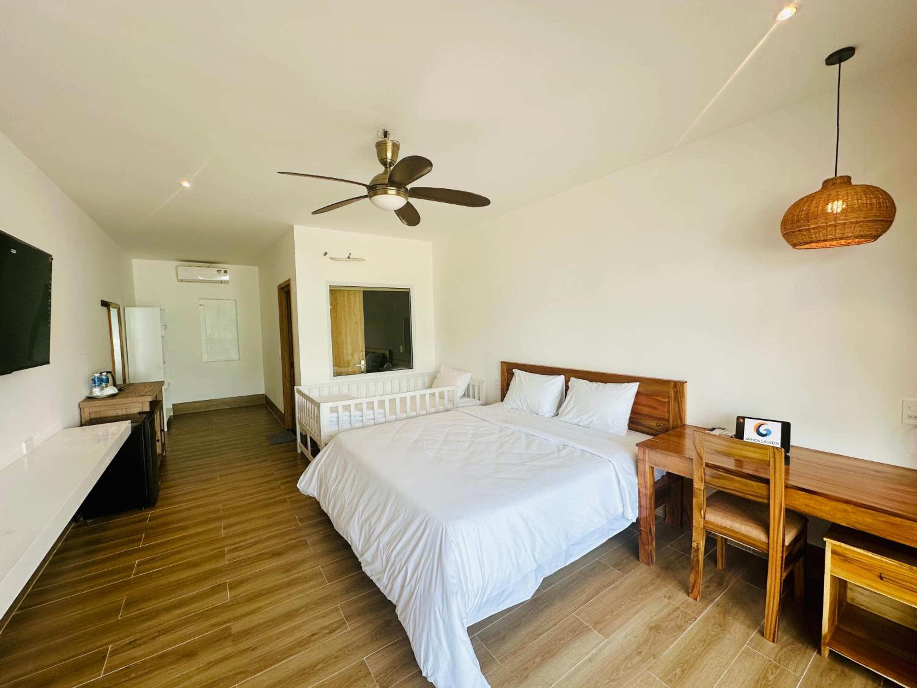 Triple Room with Bathroom