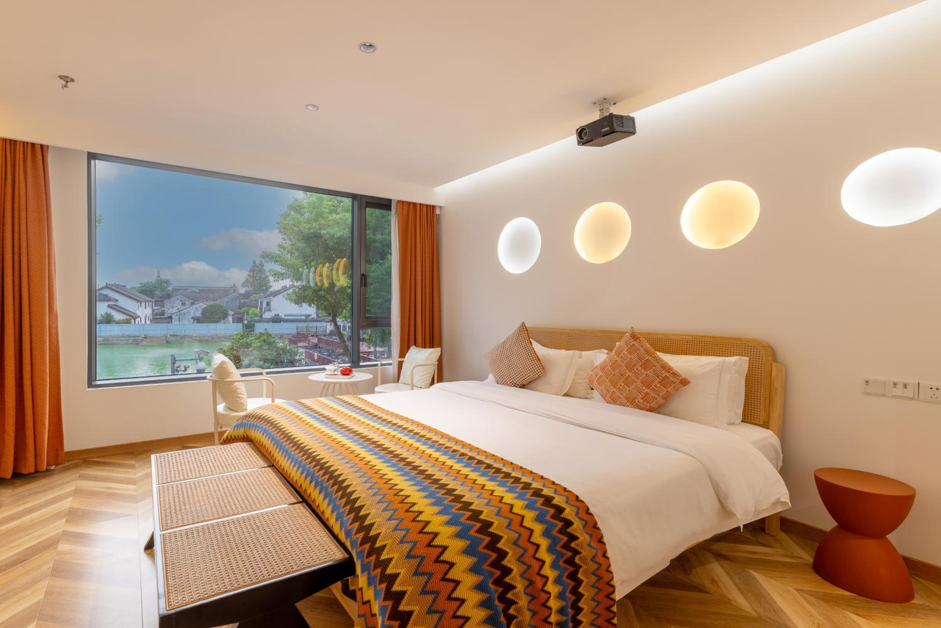 Double Room with Lake View