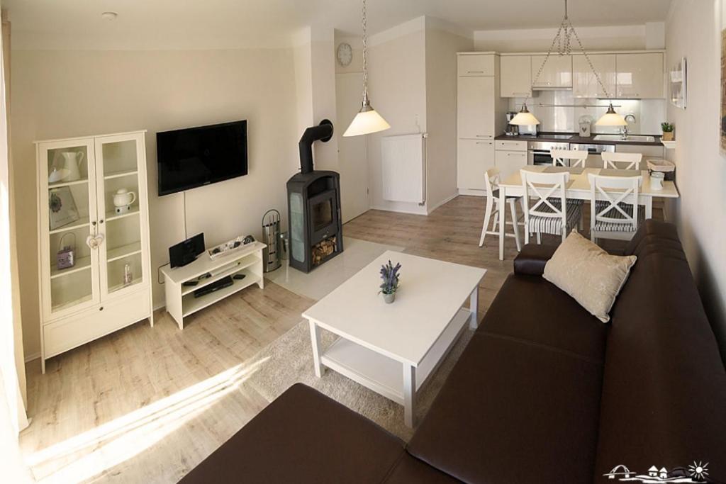 Apartment photo 1