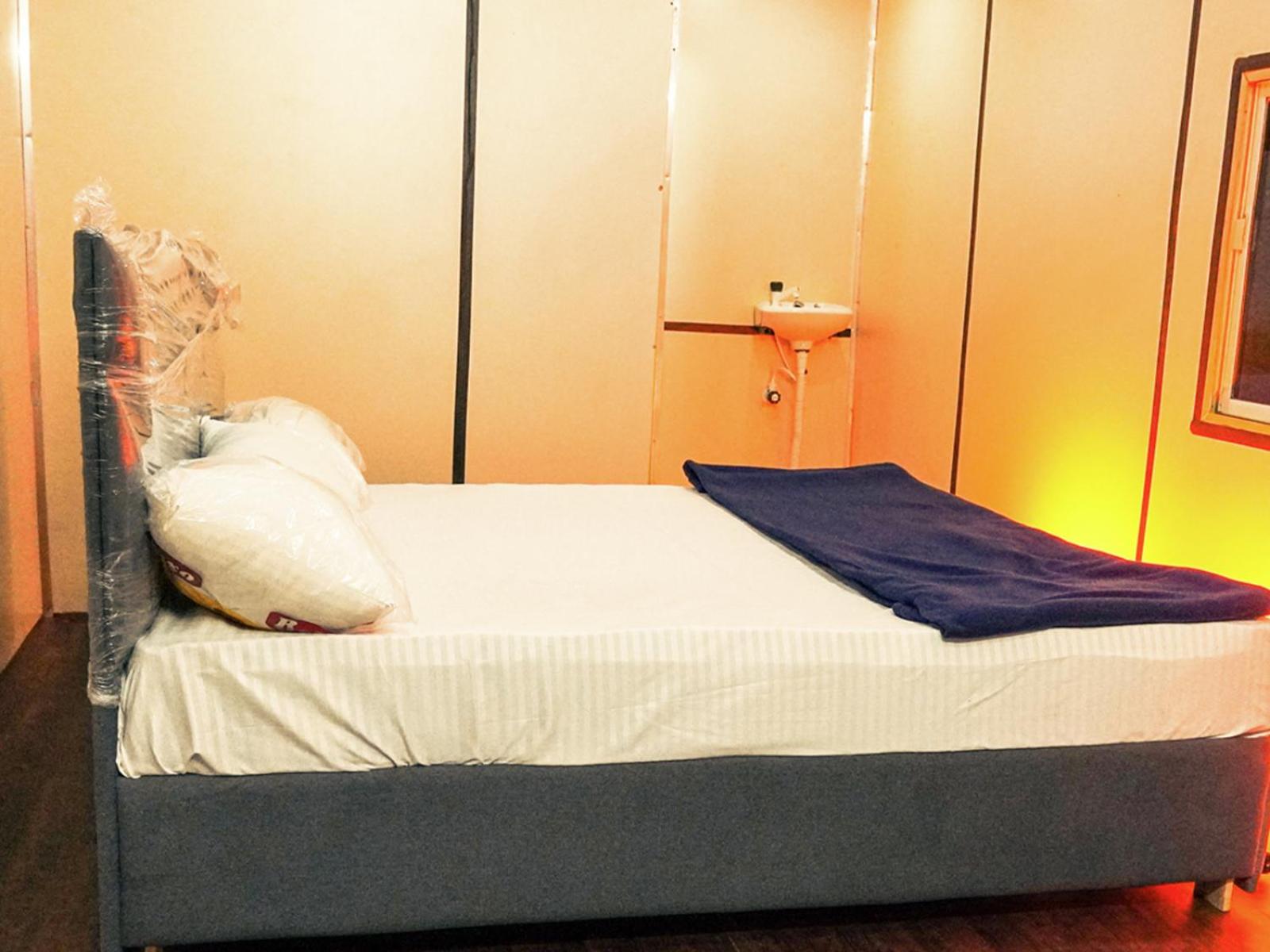 Standard King Room photo 1