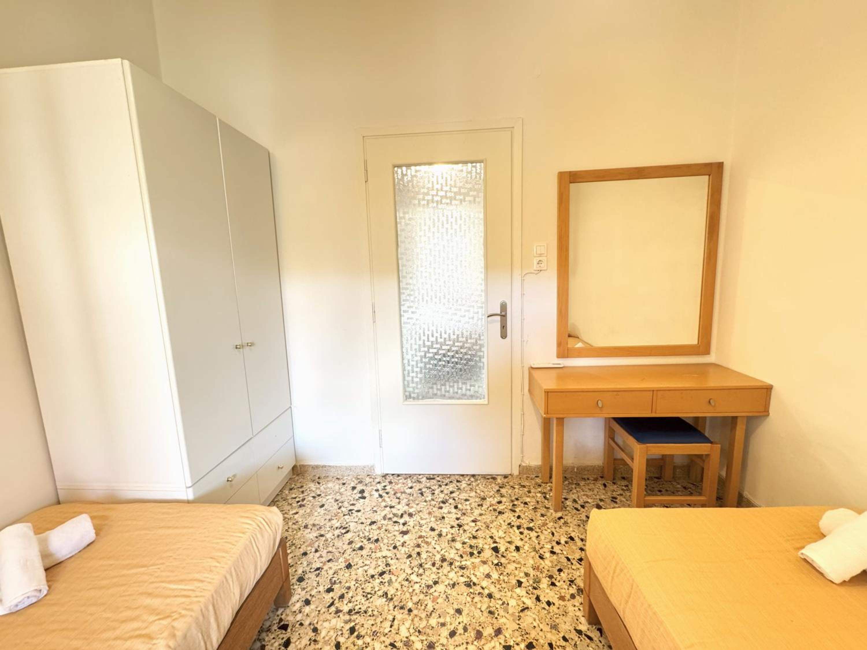 Three-Bedroom House photo 3
