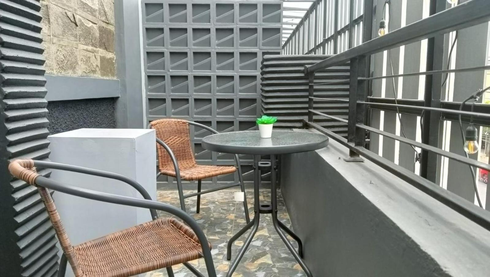 Deluxe Double Room with Balcony photo 1