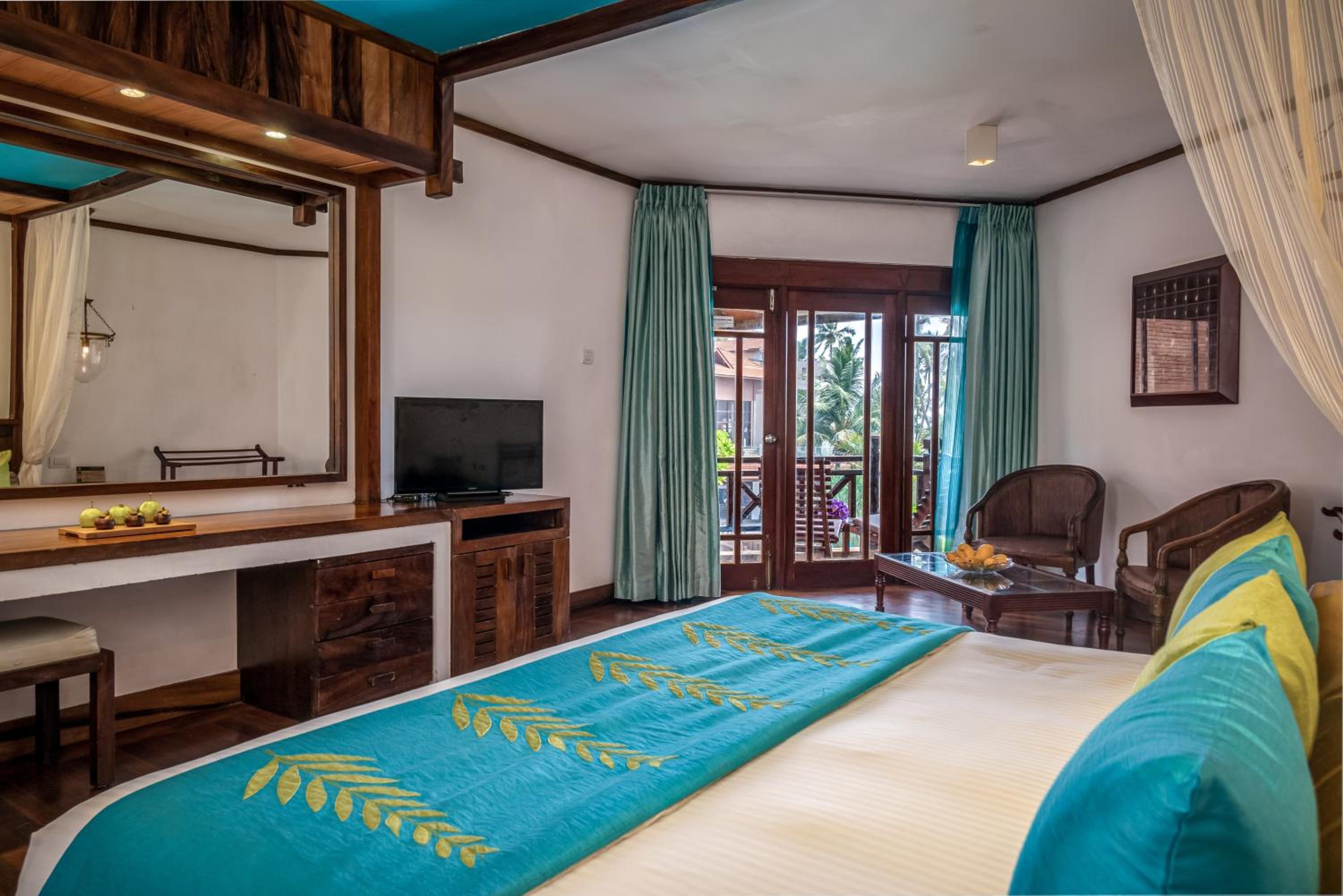 Deluxe Double Room with Sea View photo 3