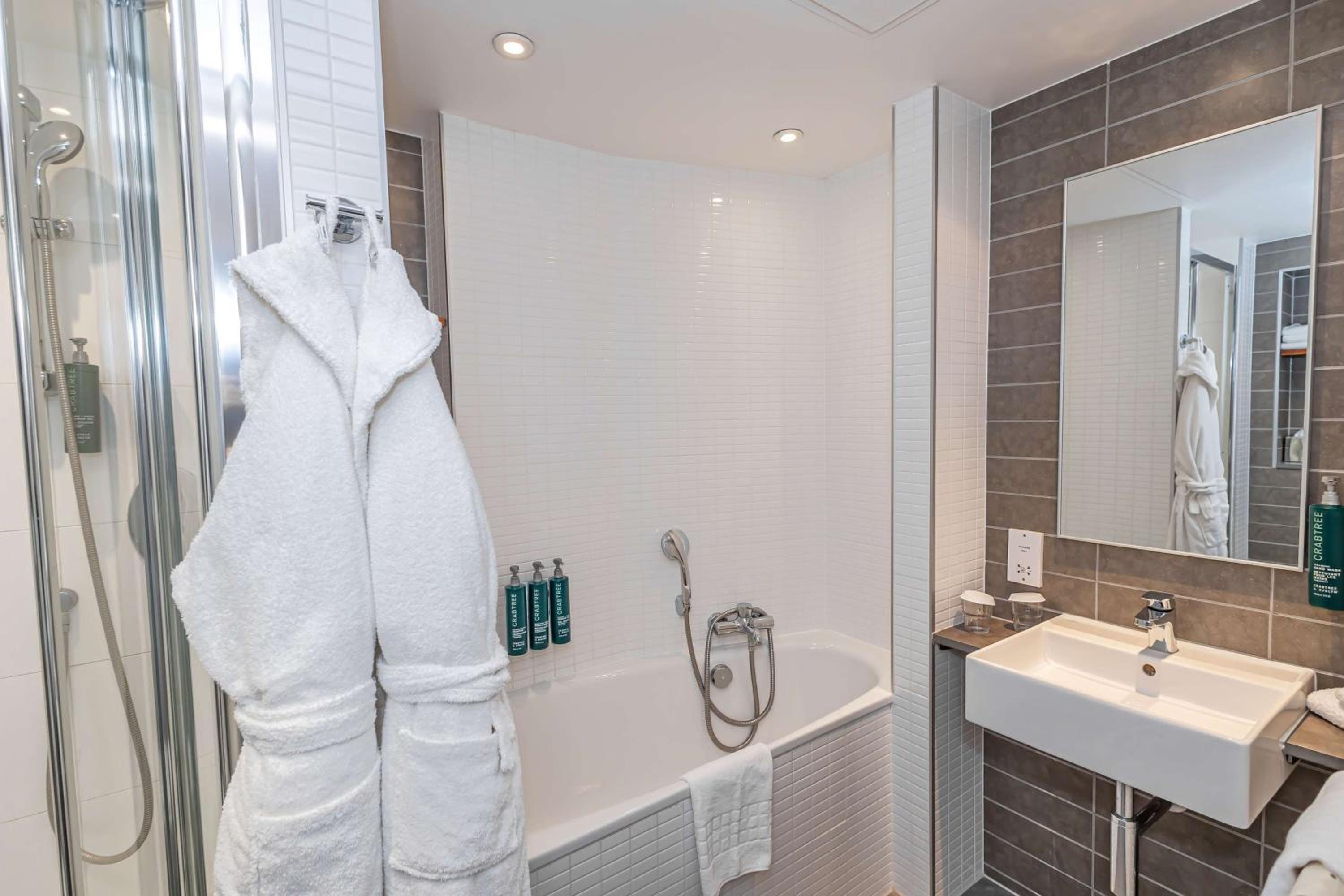 King Atrium Suite photo 2