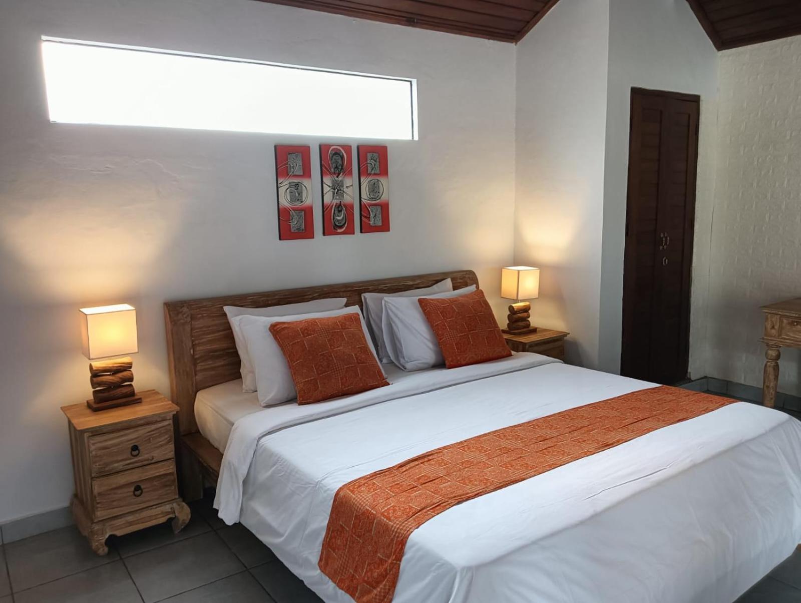 Three-Bedroom Villa - Photo 14