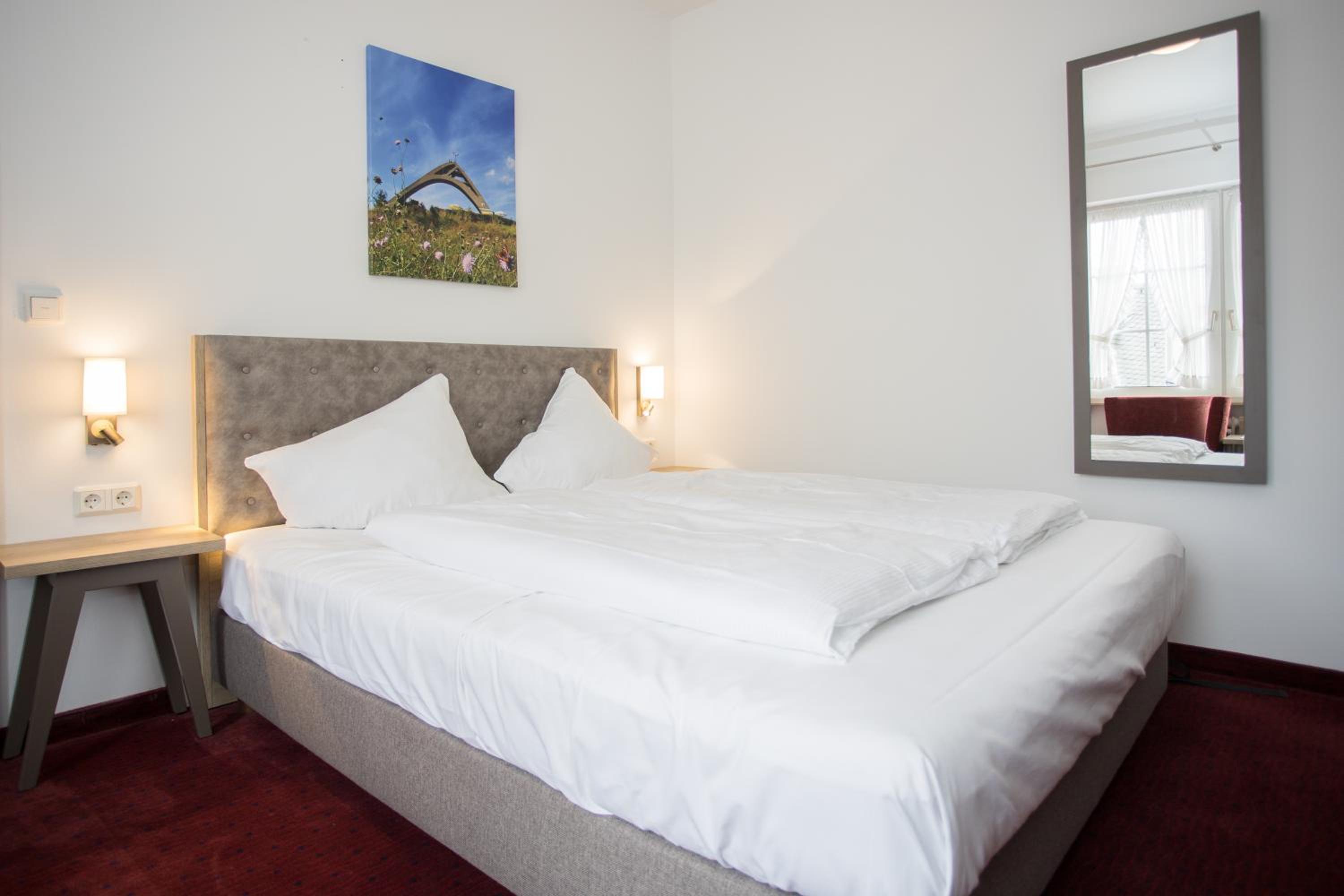 Single Room photo 3
