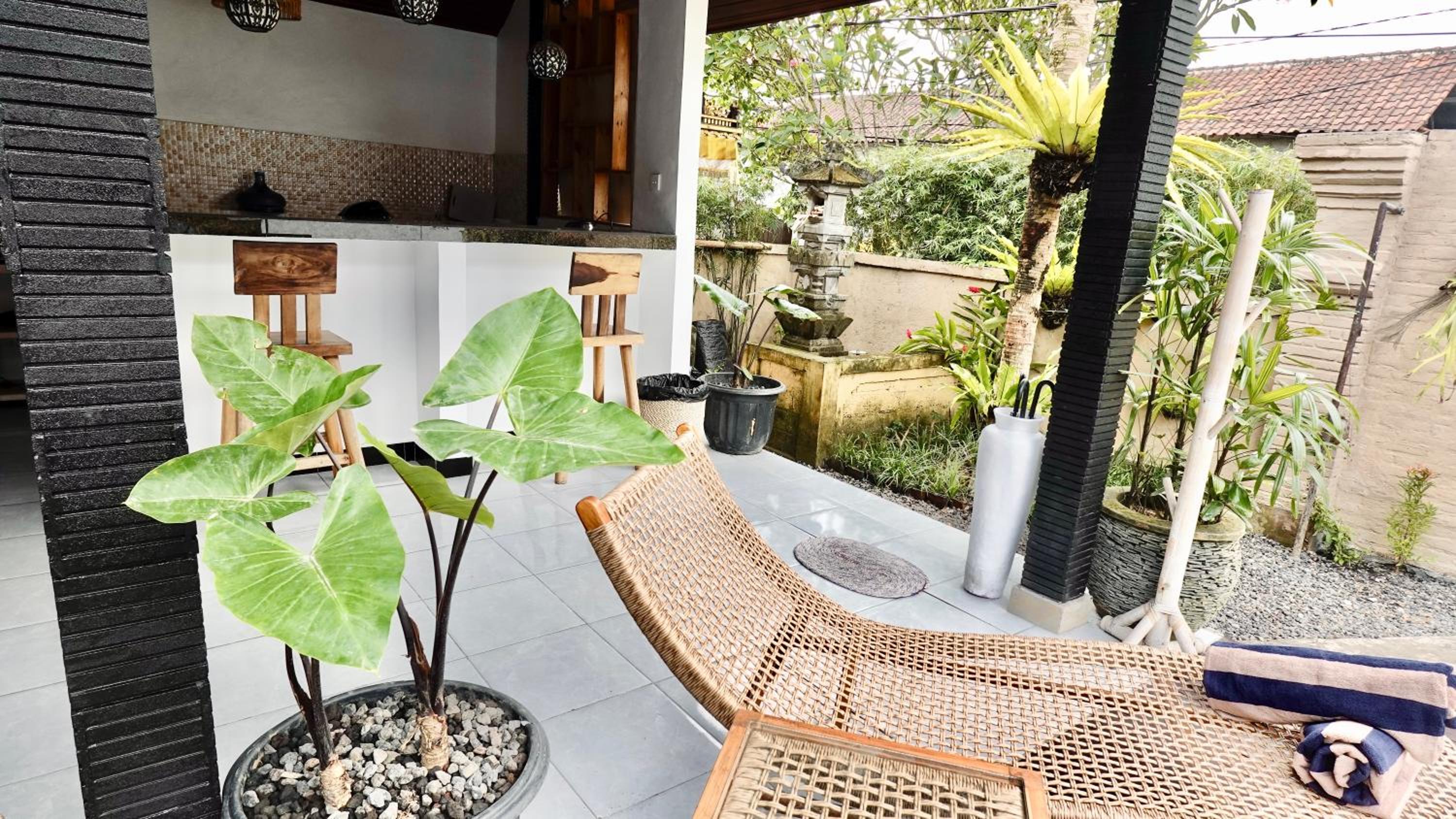 Three-Bedroom Villa - Photo 23