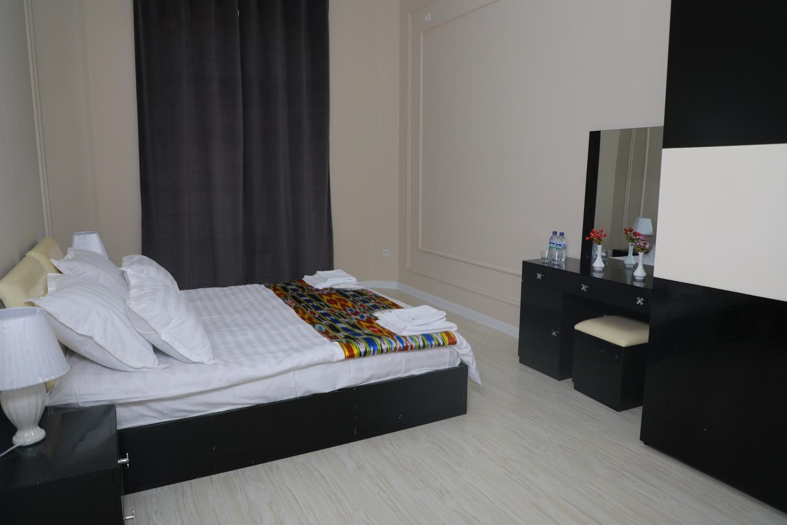 Deluxe Double Room photo 2