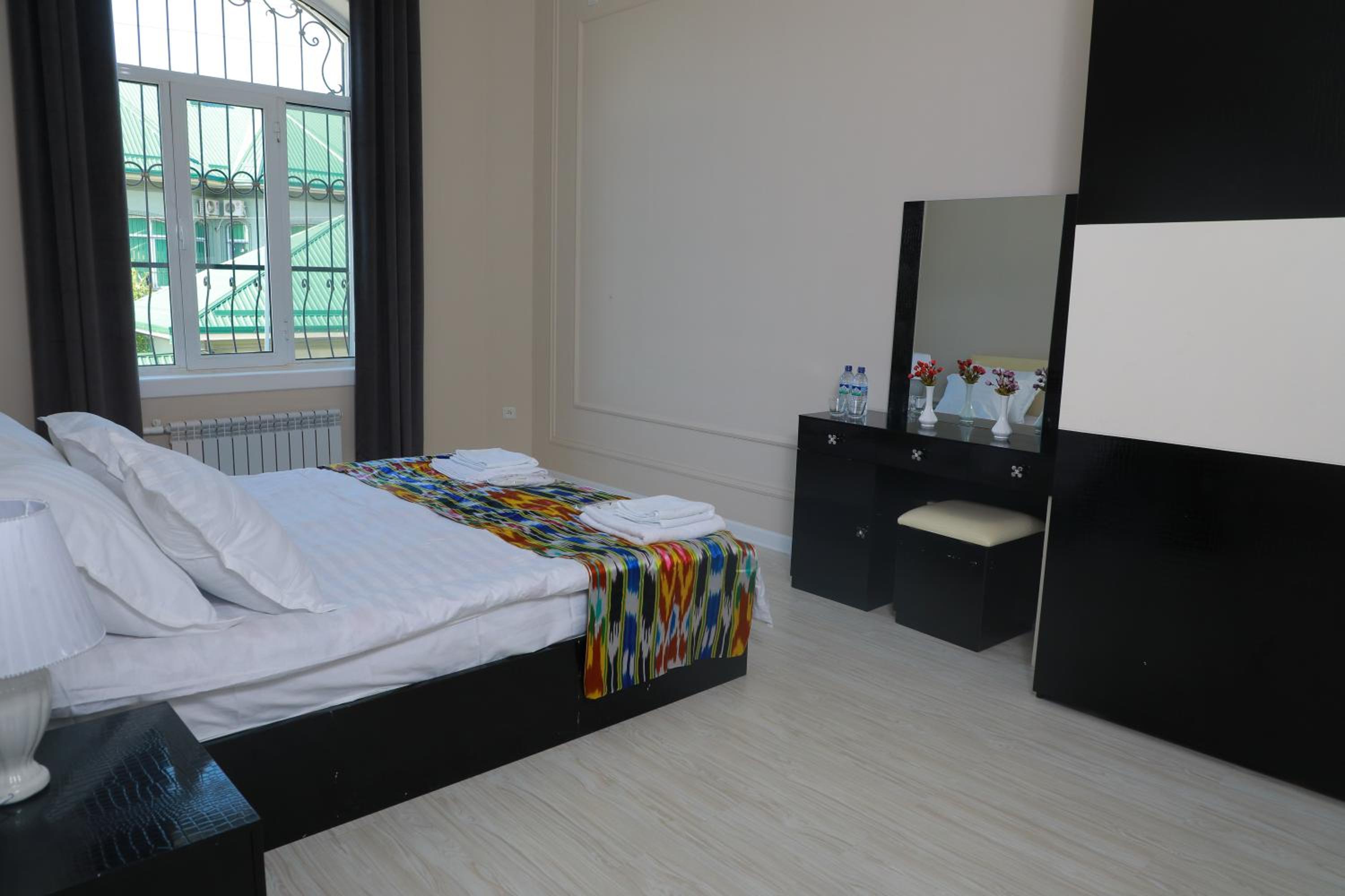 Deluxe Double Room photo 3