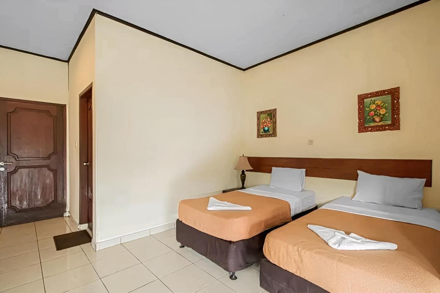 Double or Twin Room - Photo 1