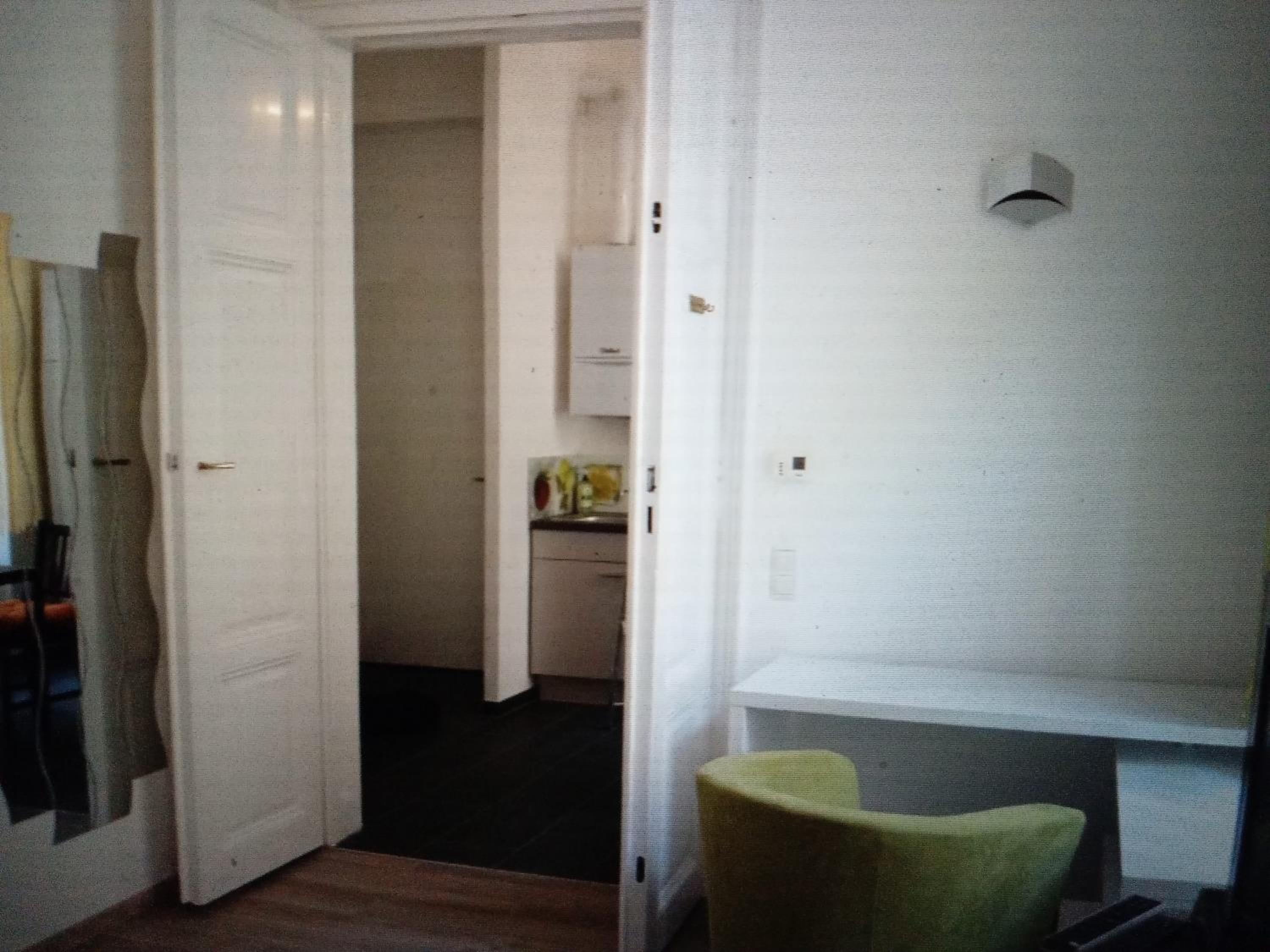 One-Bedroom House photo 1