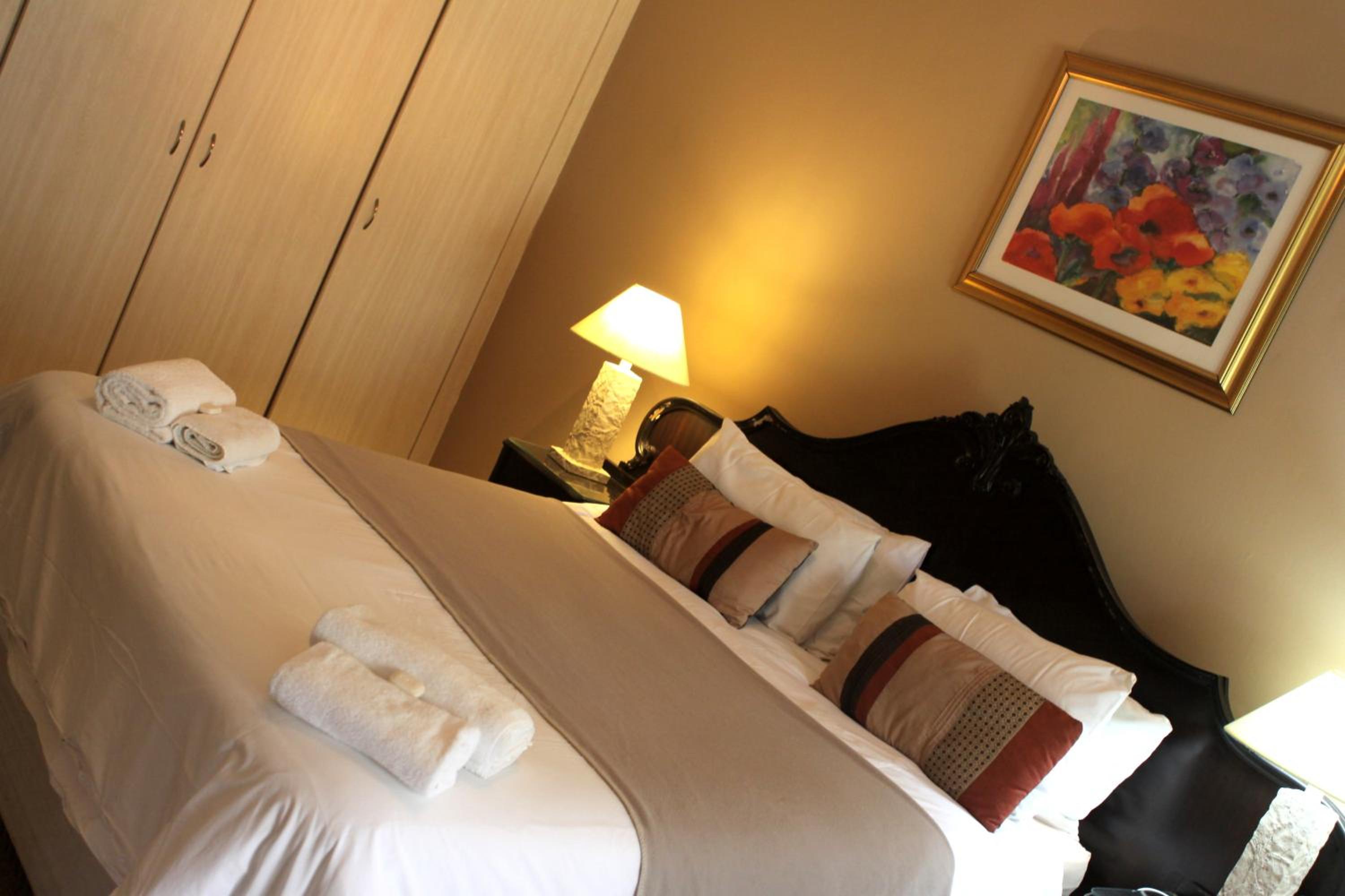 Standard Double or Twin Room photo 2