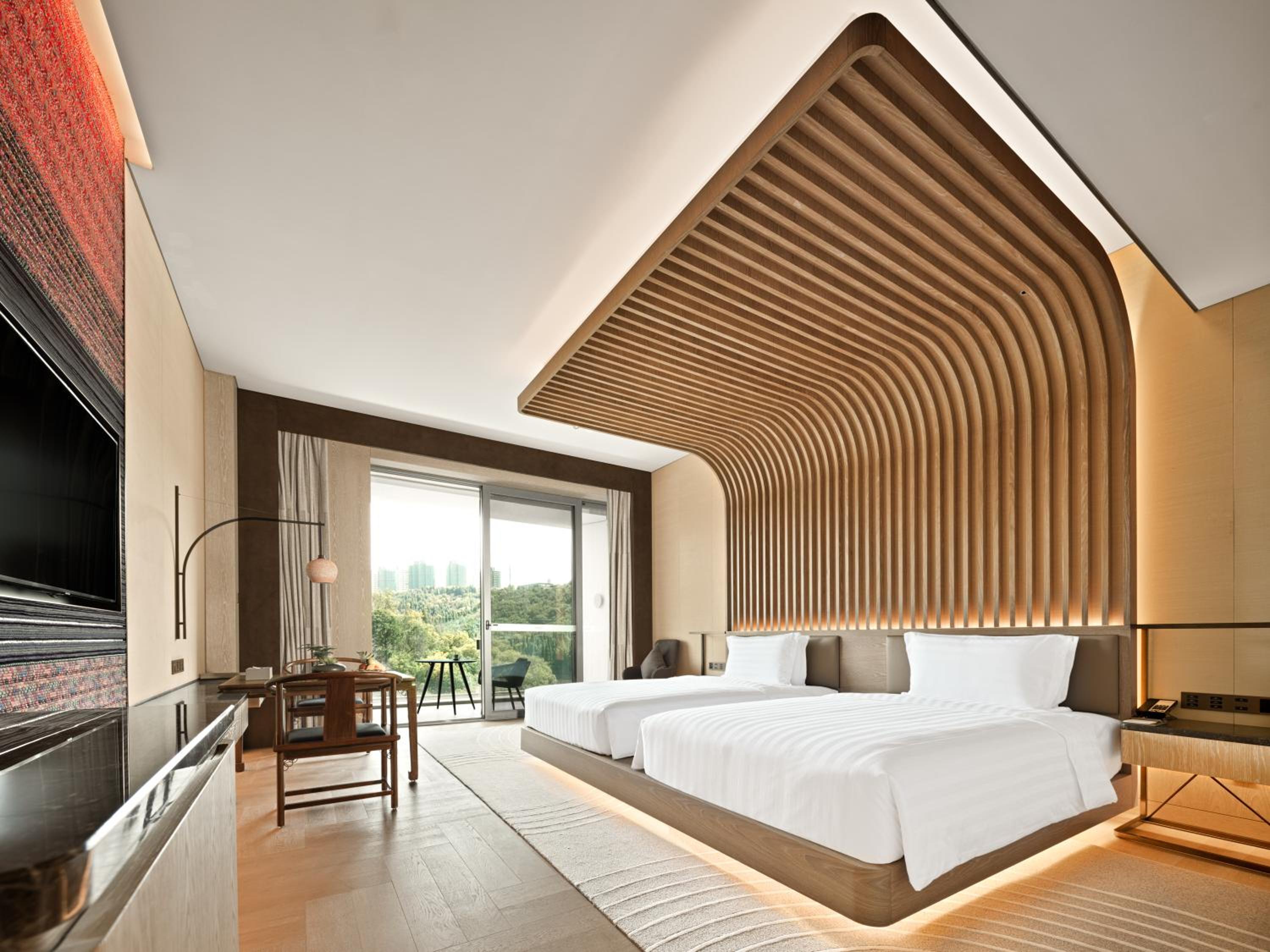 Double Room with Lake View photo 2