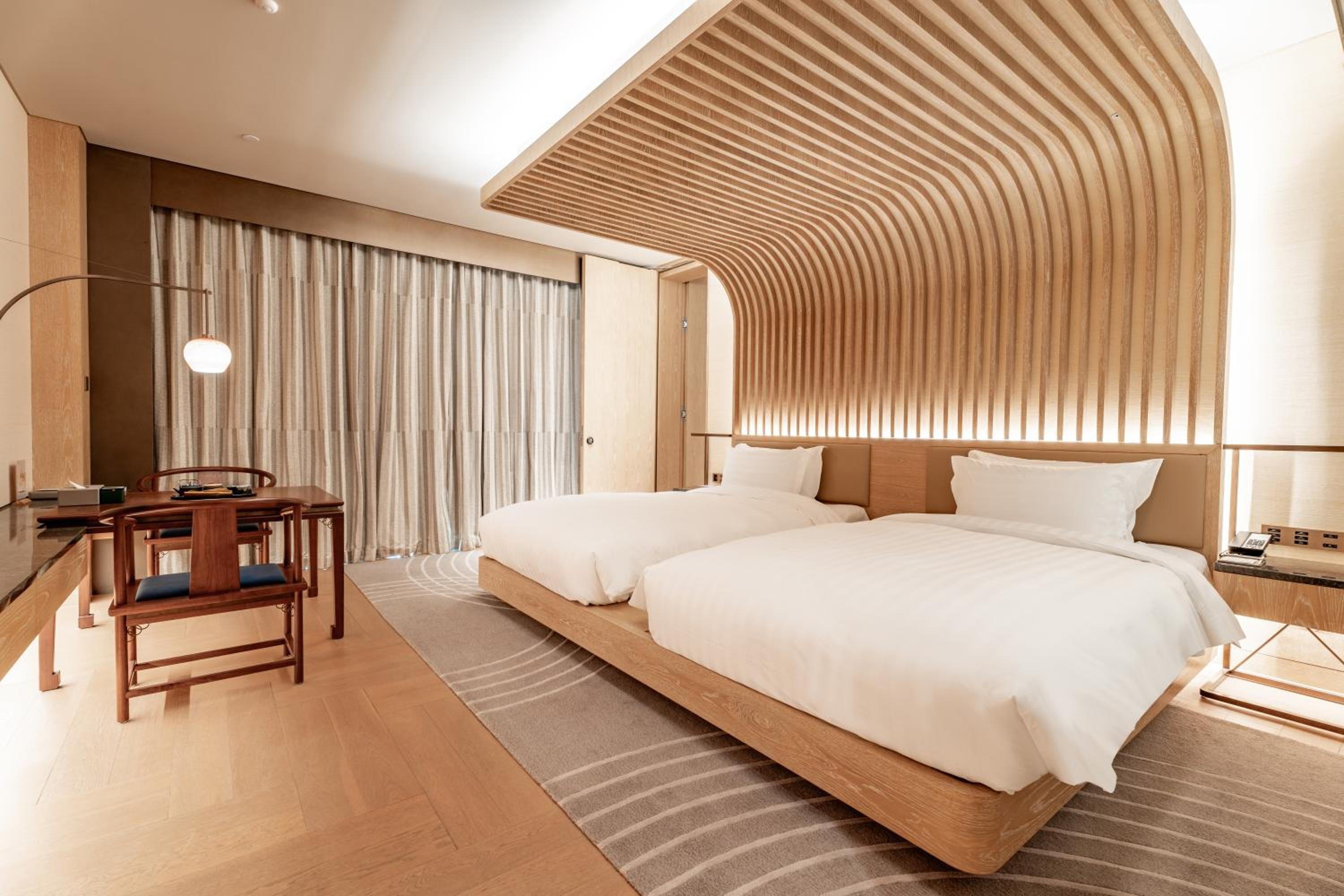 Double Room with Lake View photo 3