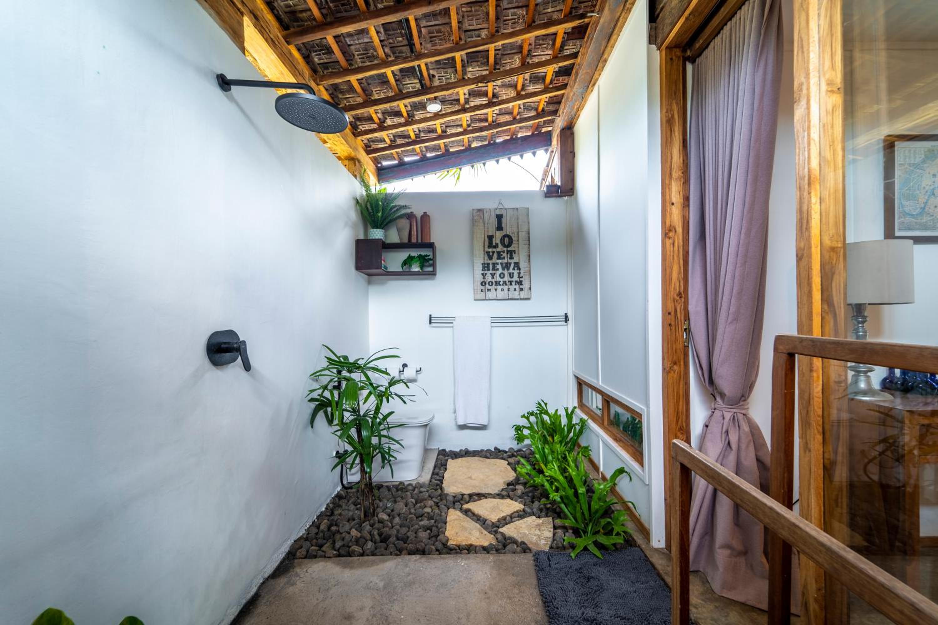 Two-Bedroom Apartment with Terrace photo 2