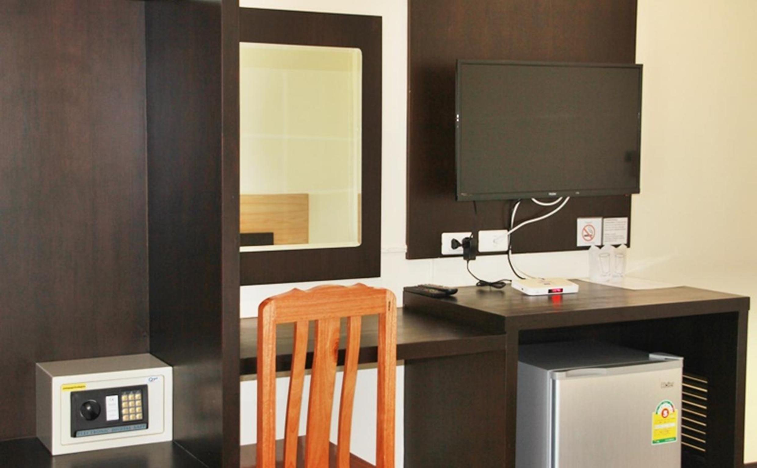 Standard Double Room - Photo 3
