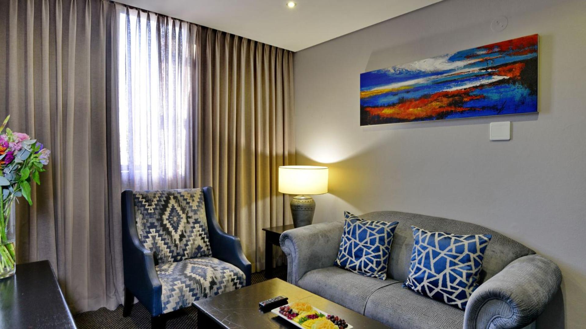 Deluxe Room - Photo 8