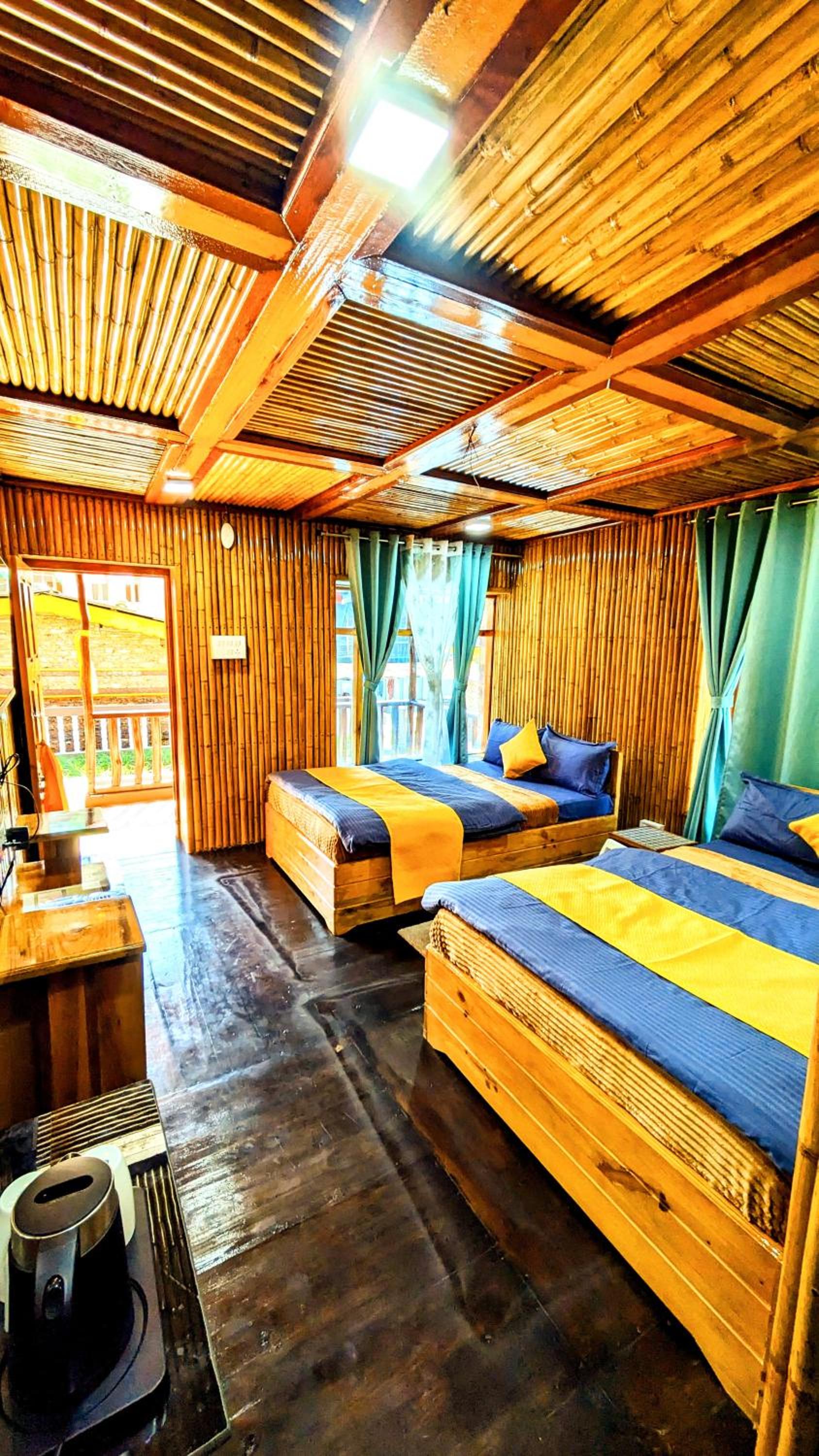 Twin Room With Private Bathroom photo 3