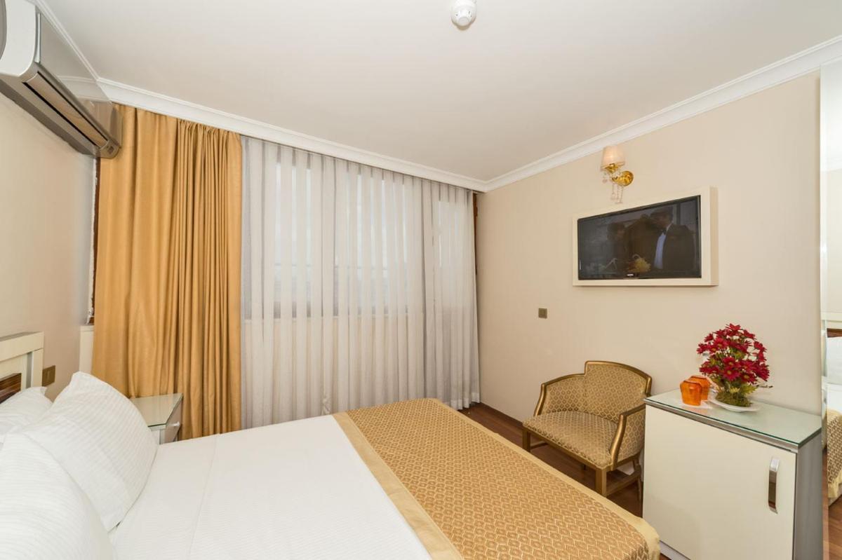Standard Double Room photo 3