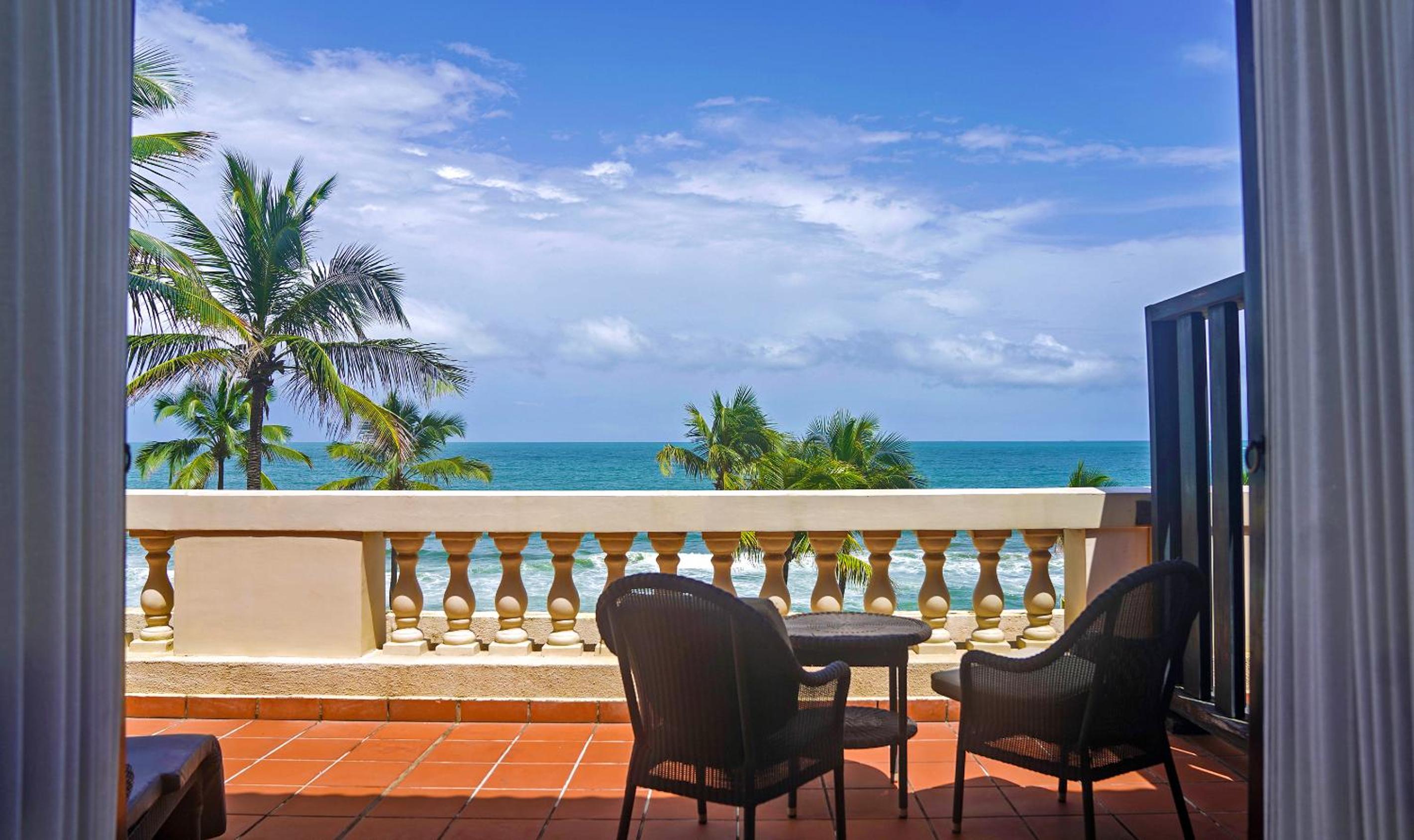 Balcony Sea View Room with Cocktails daily from 5:30 PM to 7:30 PM photo 3