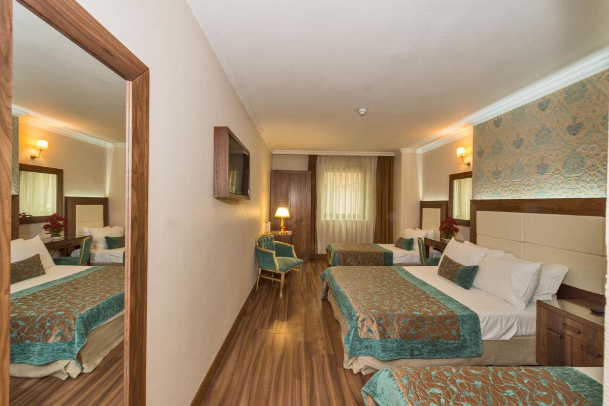 Triple Room photo 2
