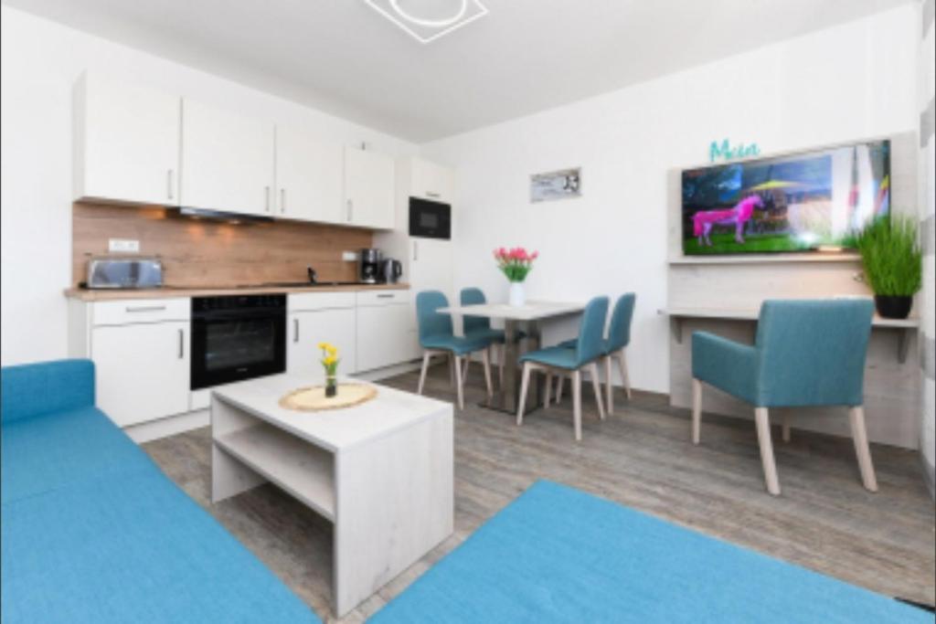 Apartment photo 1
