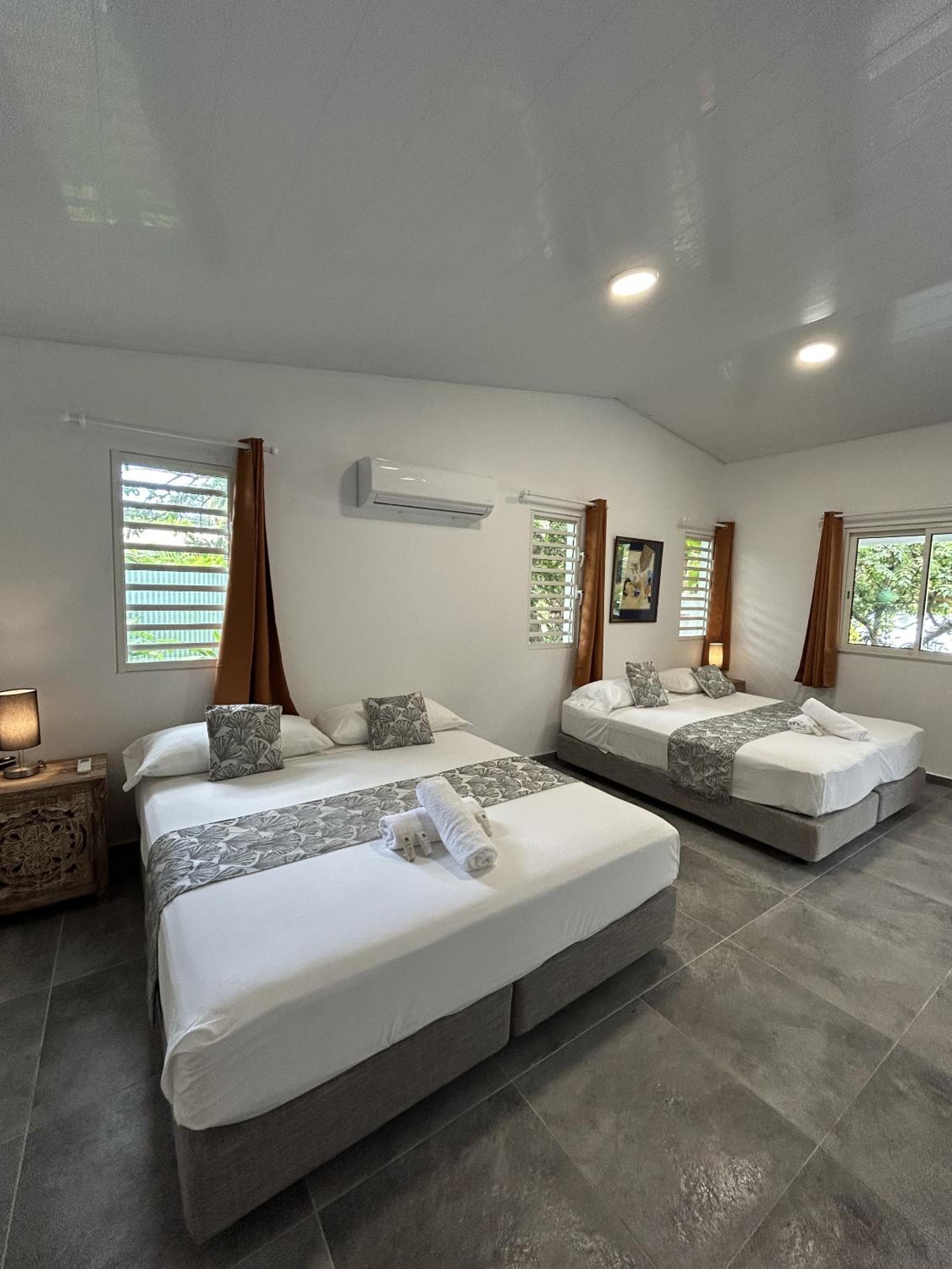 Bungalow with Patio photo 3