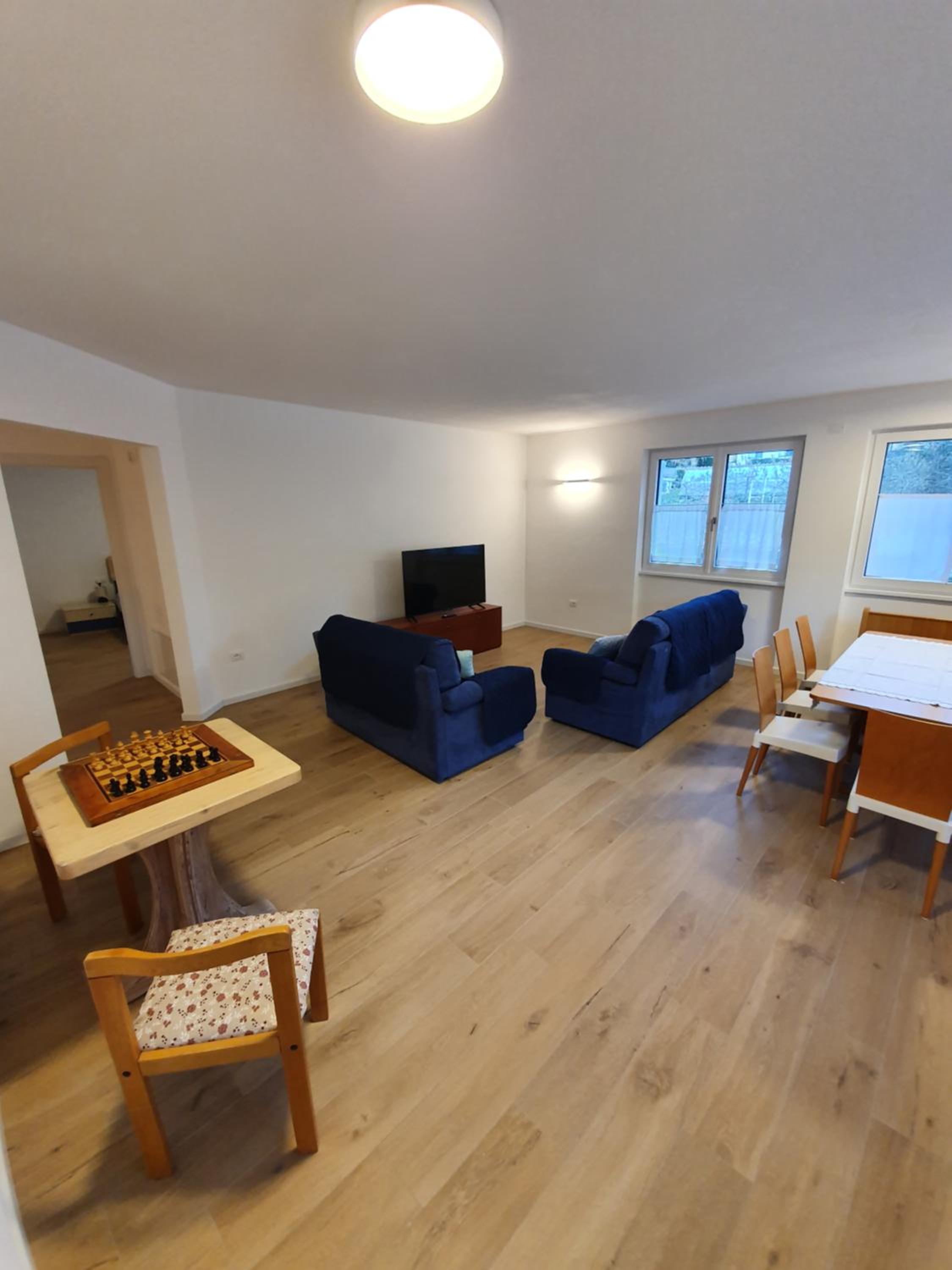Four-Bedroom Deluxe Apartment