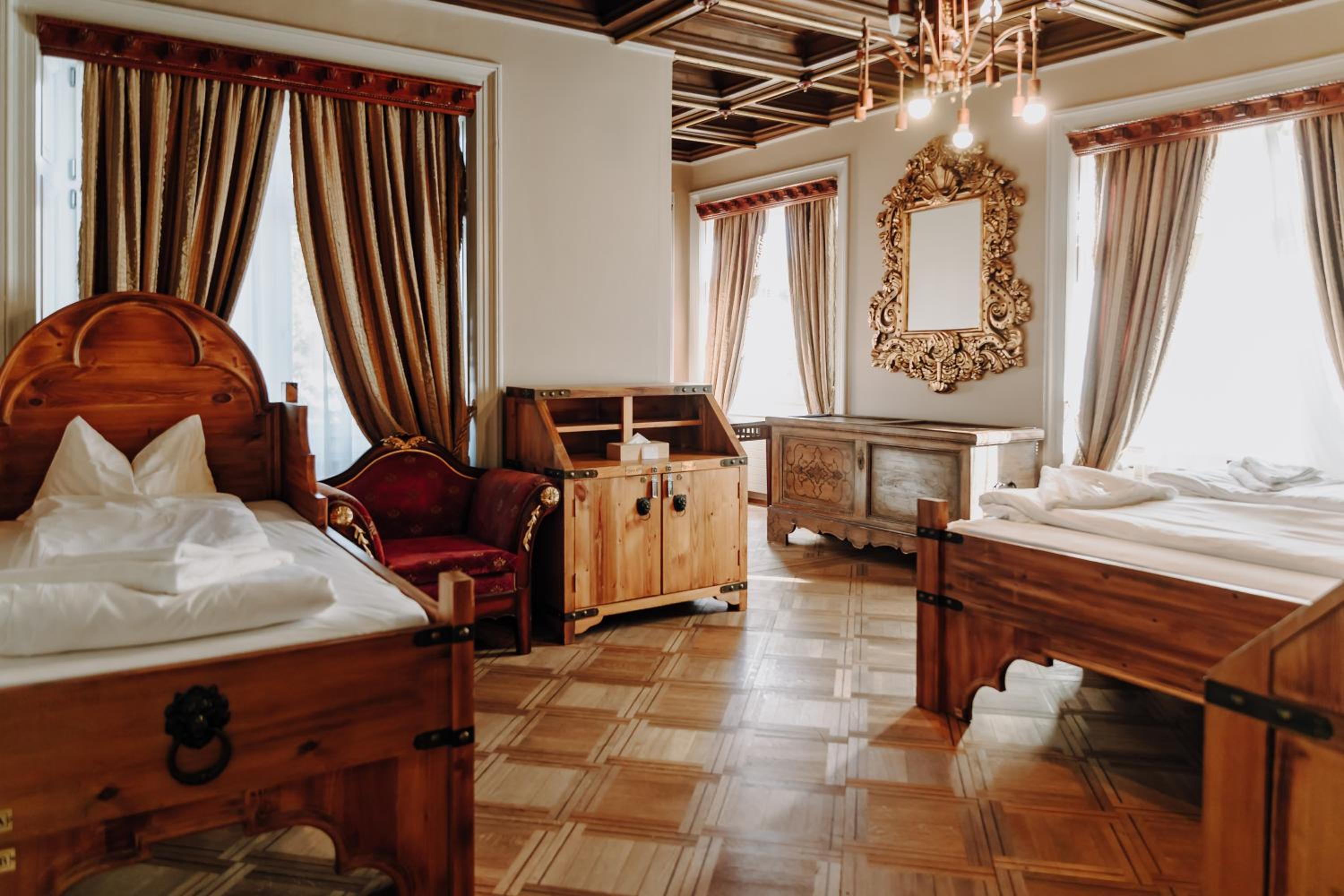 Triple Room with Shared Bathroom photo 1