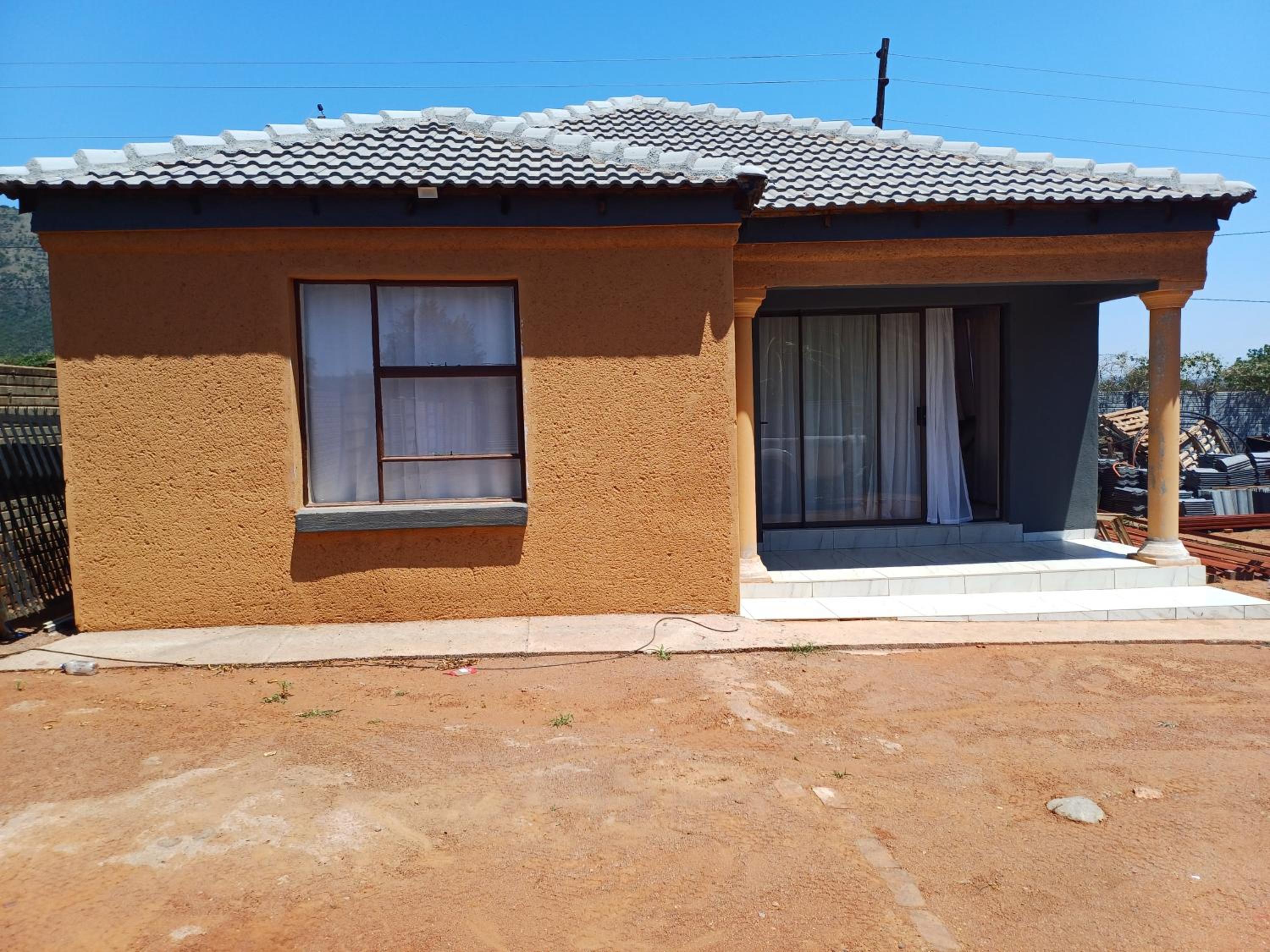 Standard Double Room With Shared Bathroom photo 2