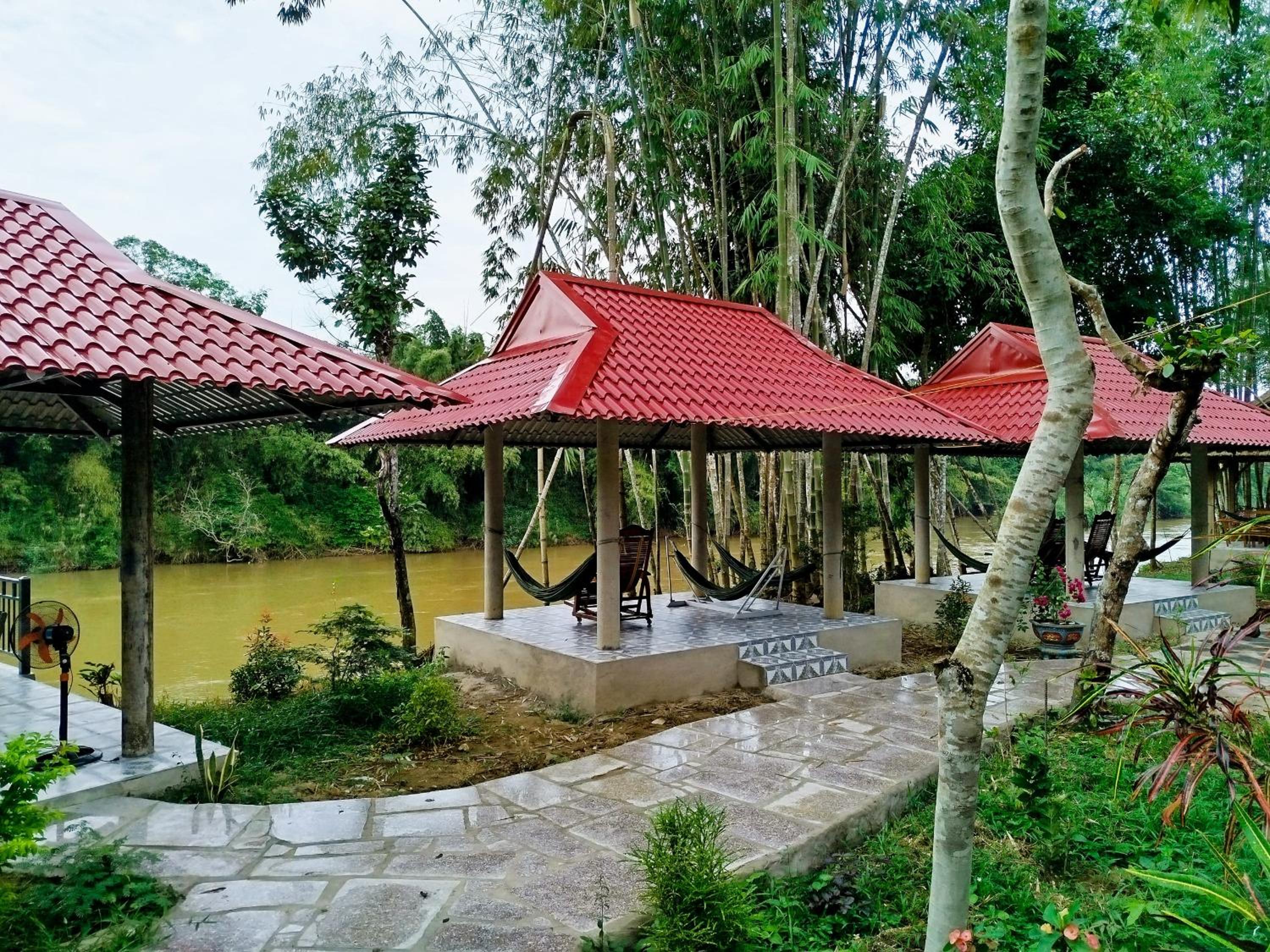 Superior Double Room with River View - Photo 10