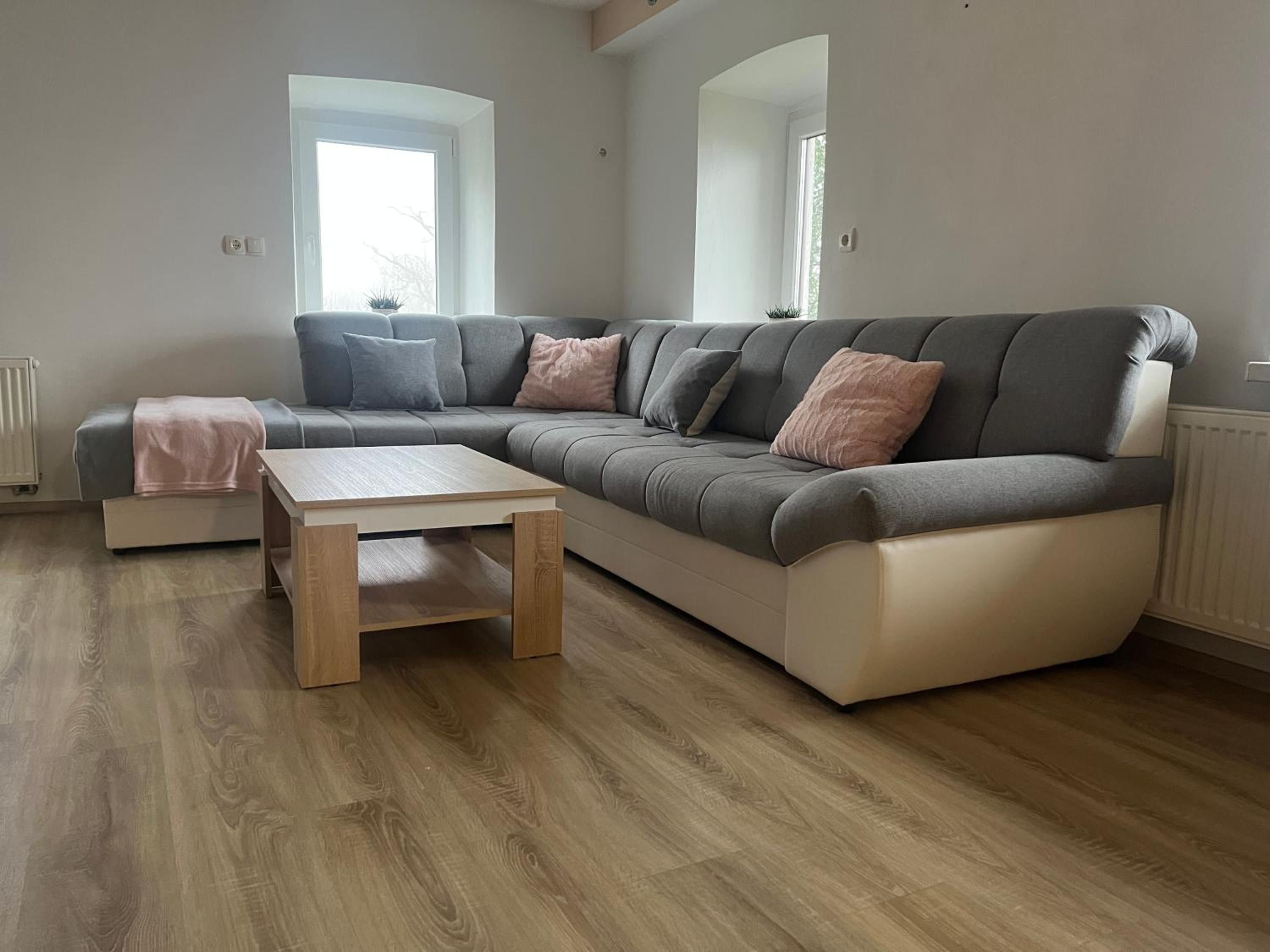 Apartment photo 3
