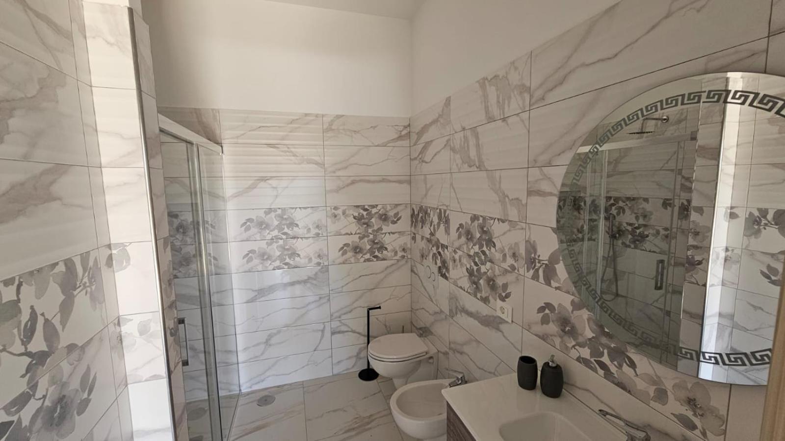 Triple Room with Shower - Photo 6