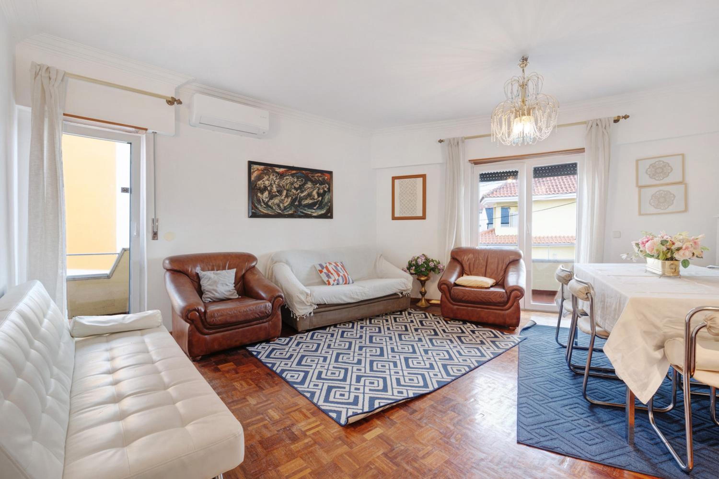 Two-Bedroom House photo 2