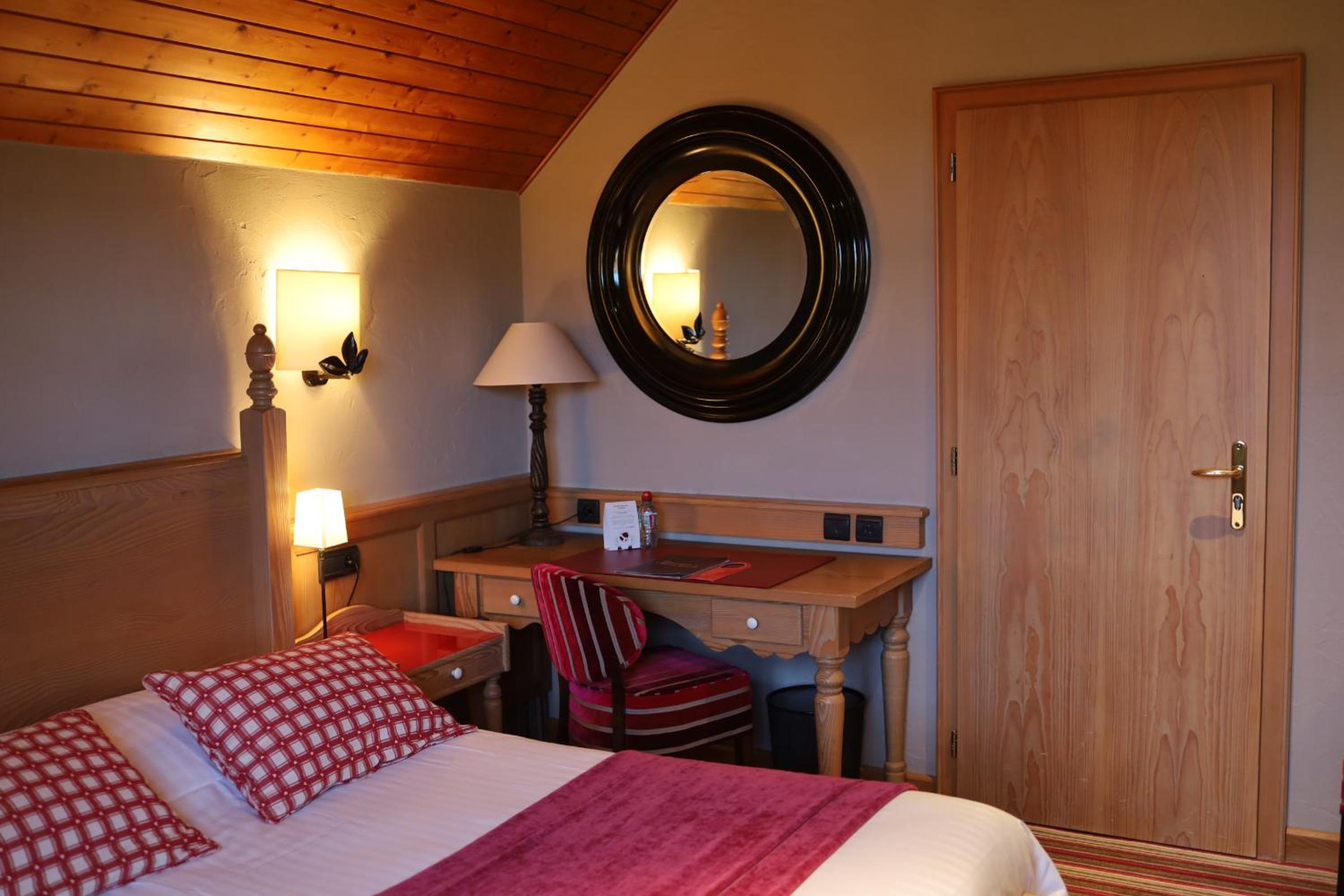 Standard Double Room photo 3