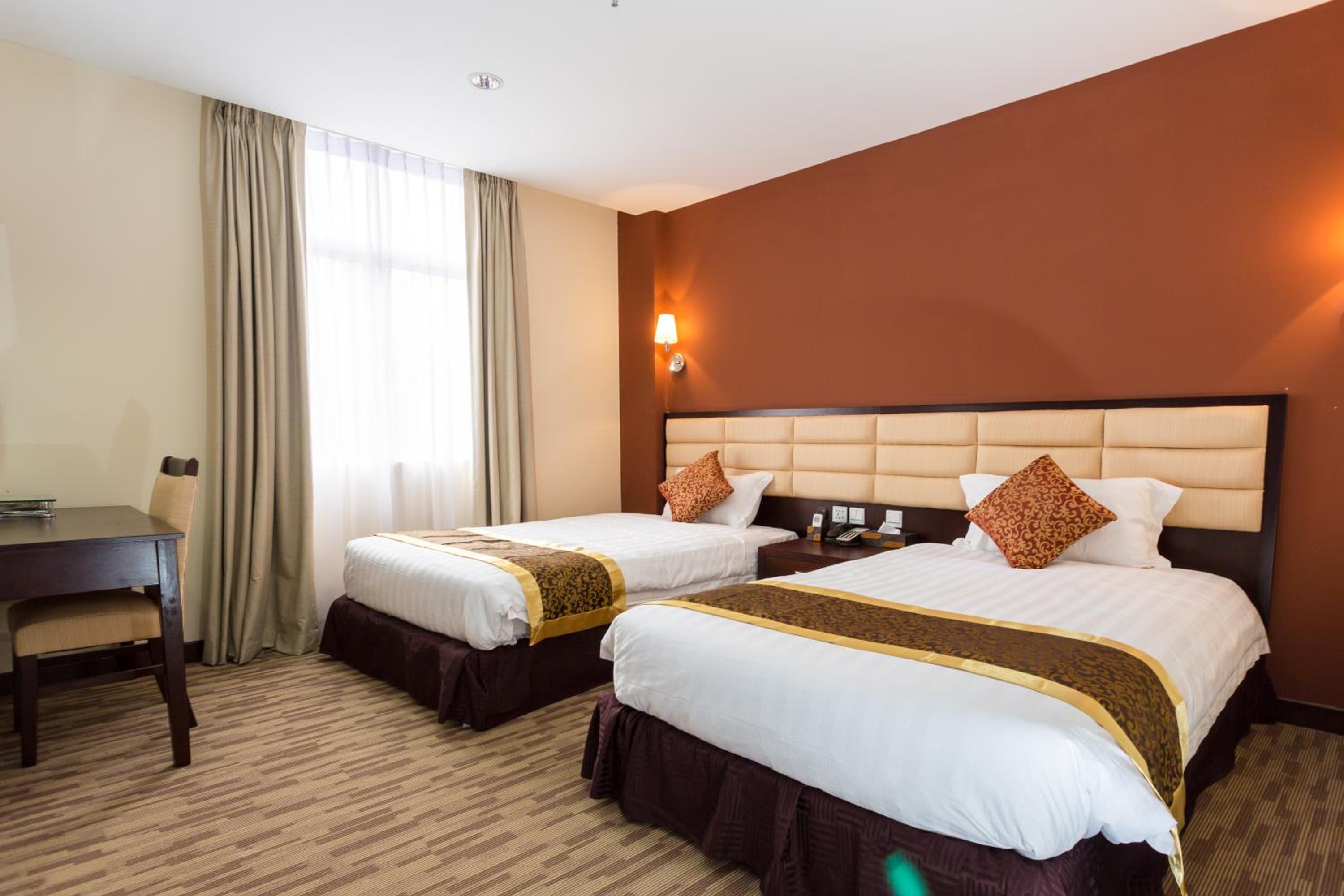 Standard Twin Room photo 2