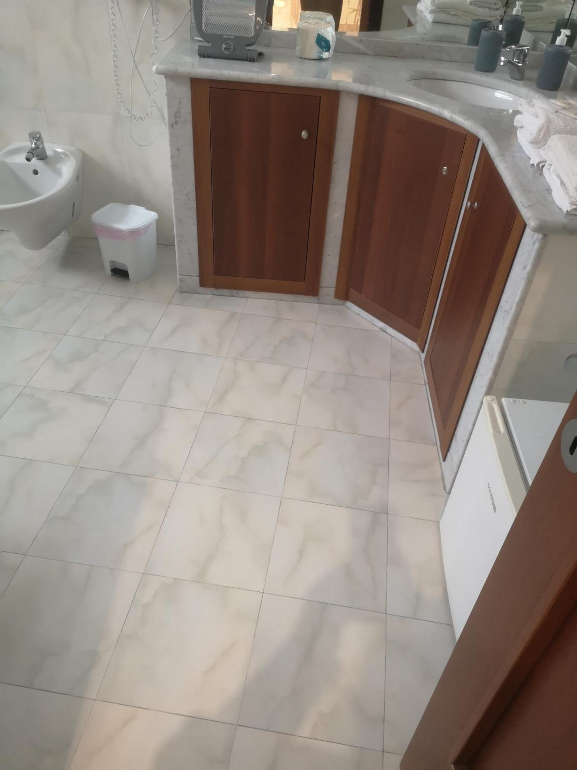 Deluxe Room (2 Adults + 1 Child) photo 3